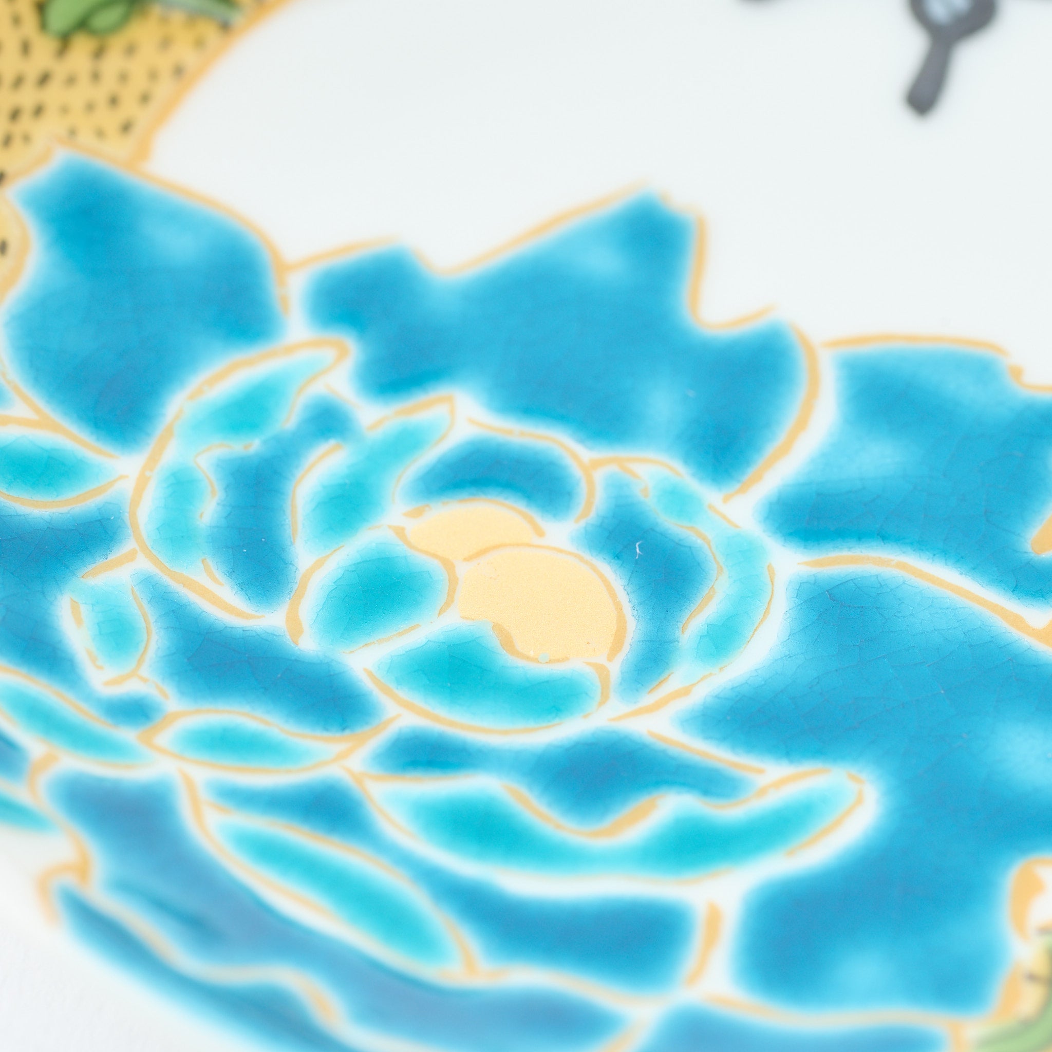 Kutani Art Heritage Designs Sauce Plate