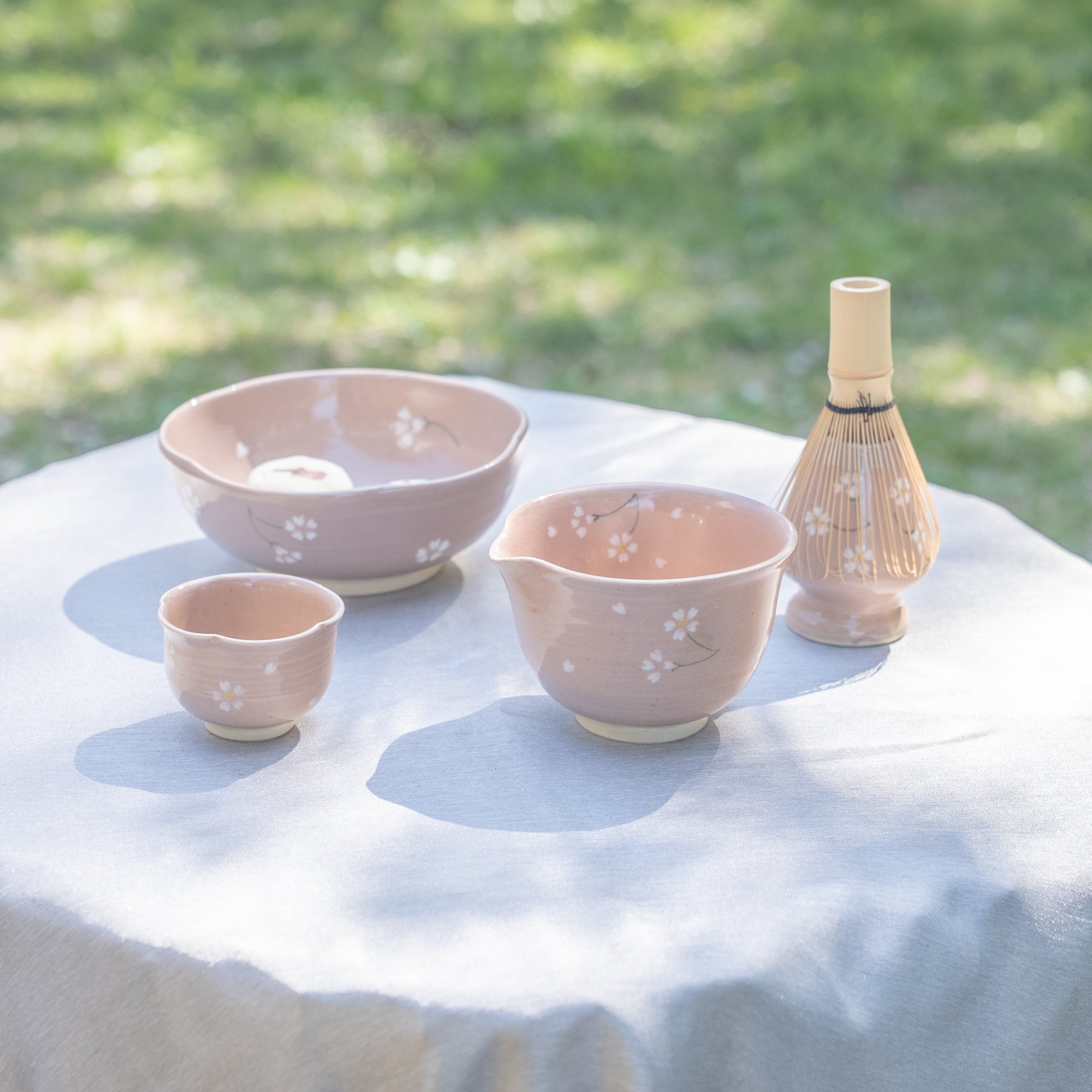 Floating Sakura Medium Bowl