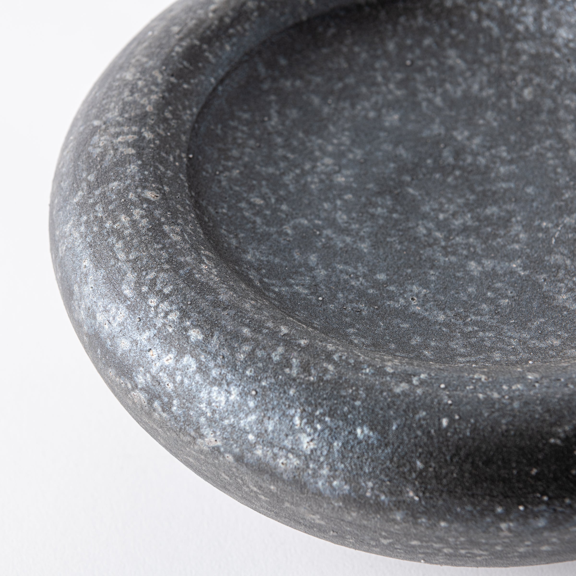 Hoher Beistellteller aus Schiefer, 7,9 Zoll