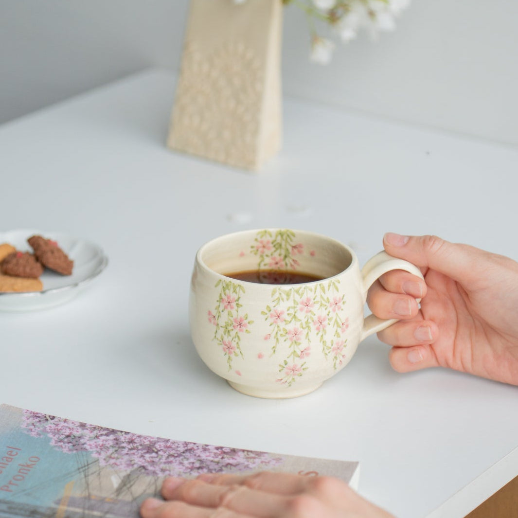 Gion Weeping Sakura Mug