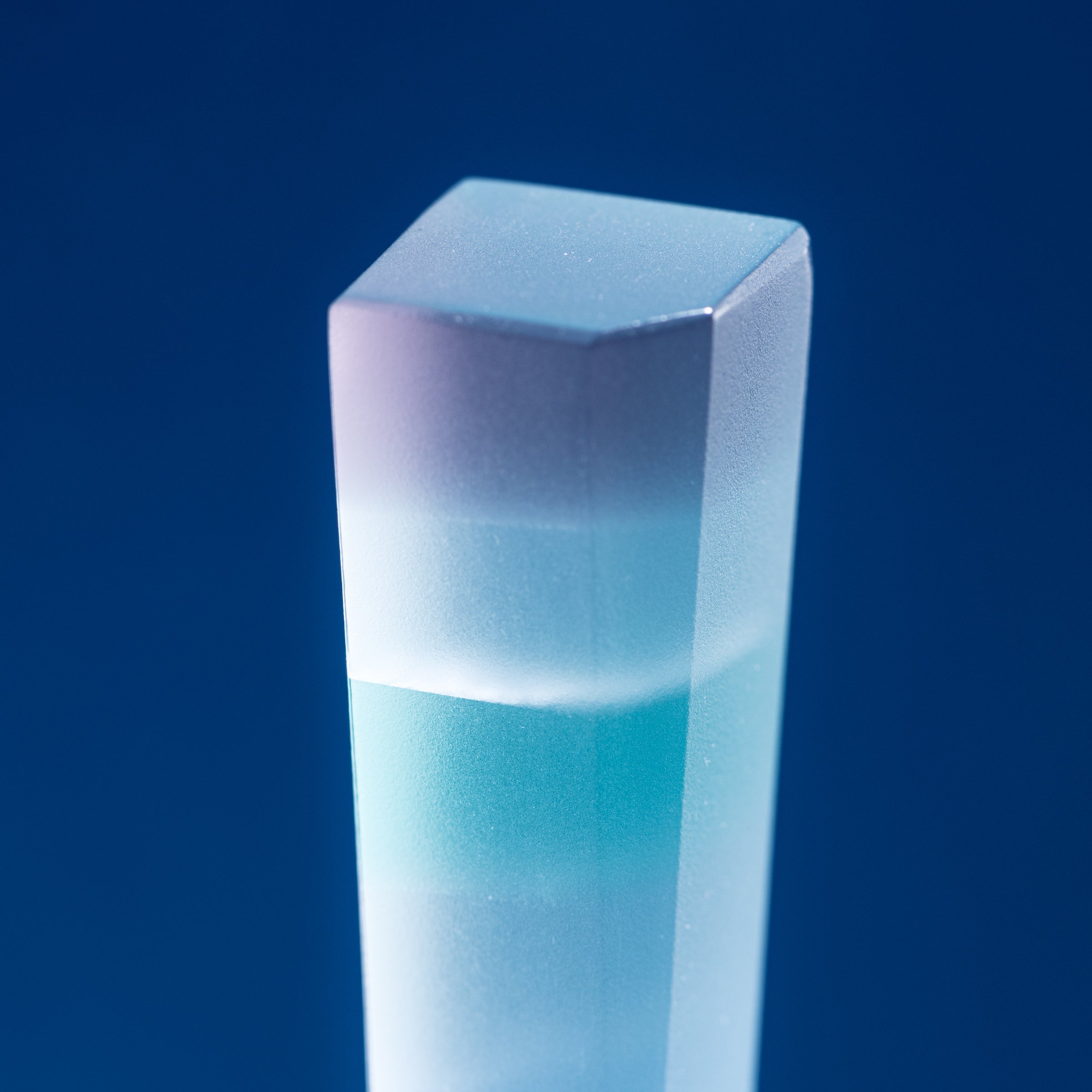 Erinnerungen an die Farben des Ozeans Blau Parfümflasche