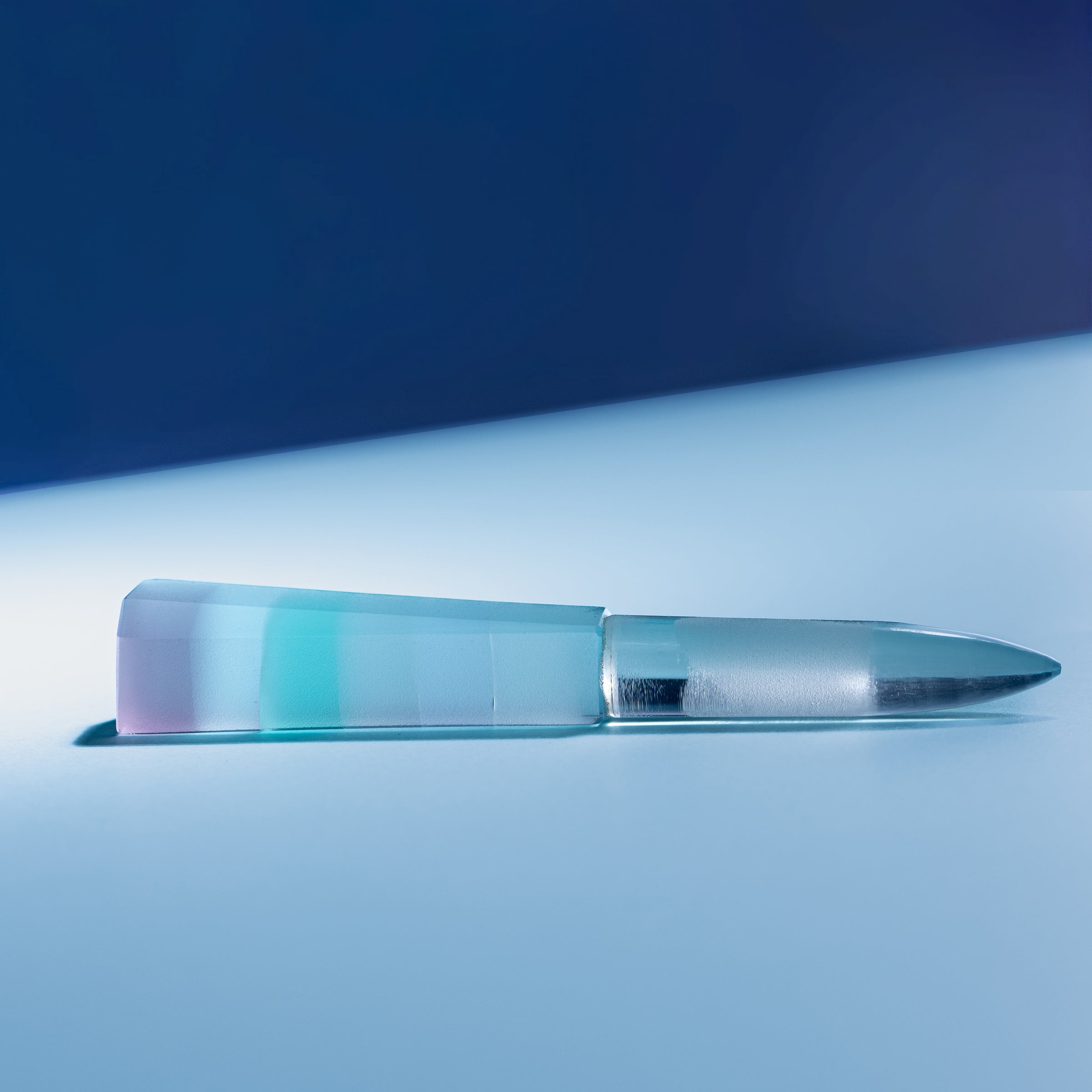 Erinnerungen an die Farben des Ozeans Blau Parfümflasche