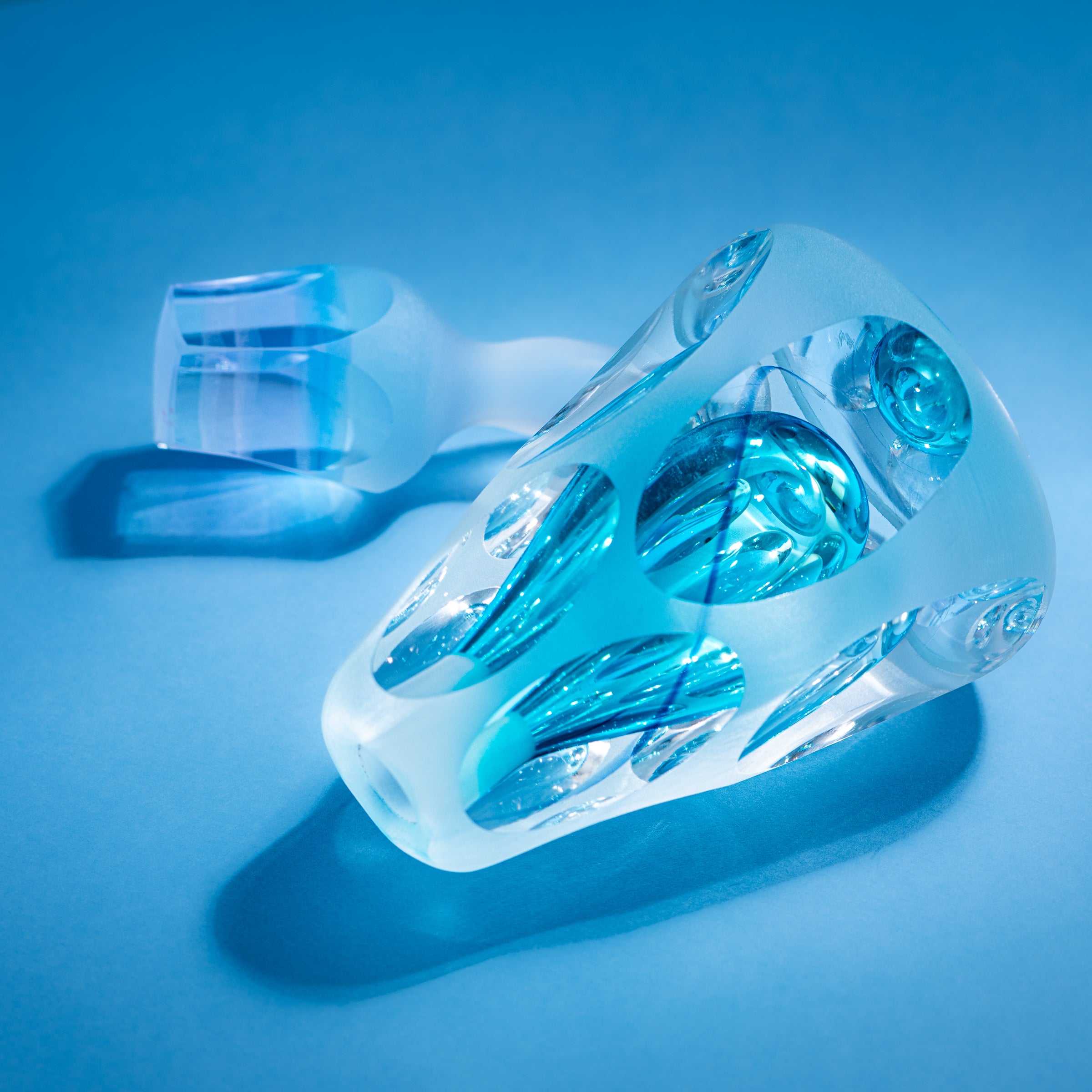 Erinnerungen an die Farben des Himmels Blau Parfümflasche