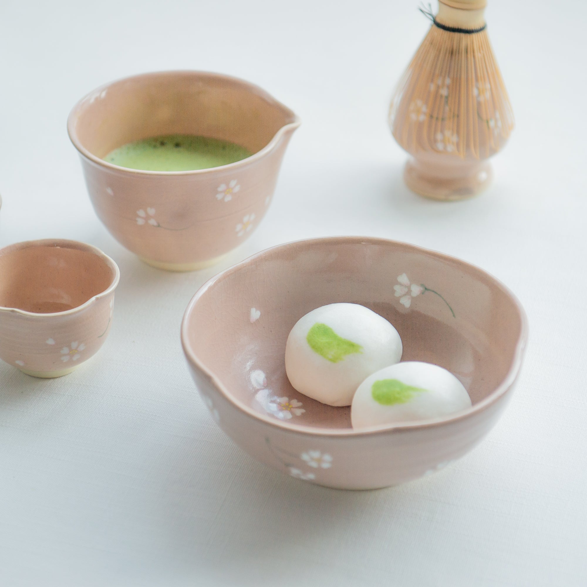Schwimmende Sakura-Schale (mittelgroß)