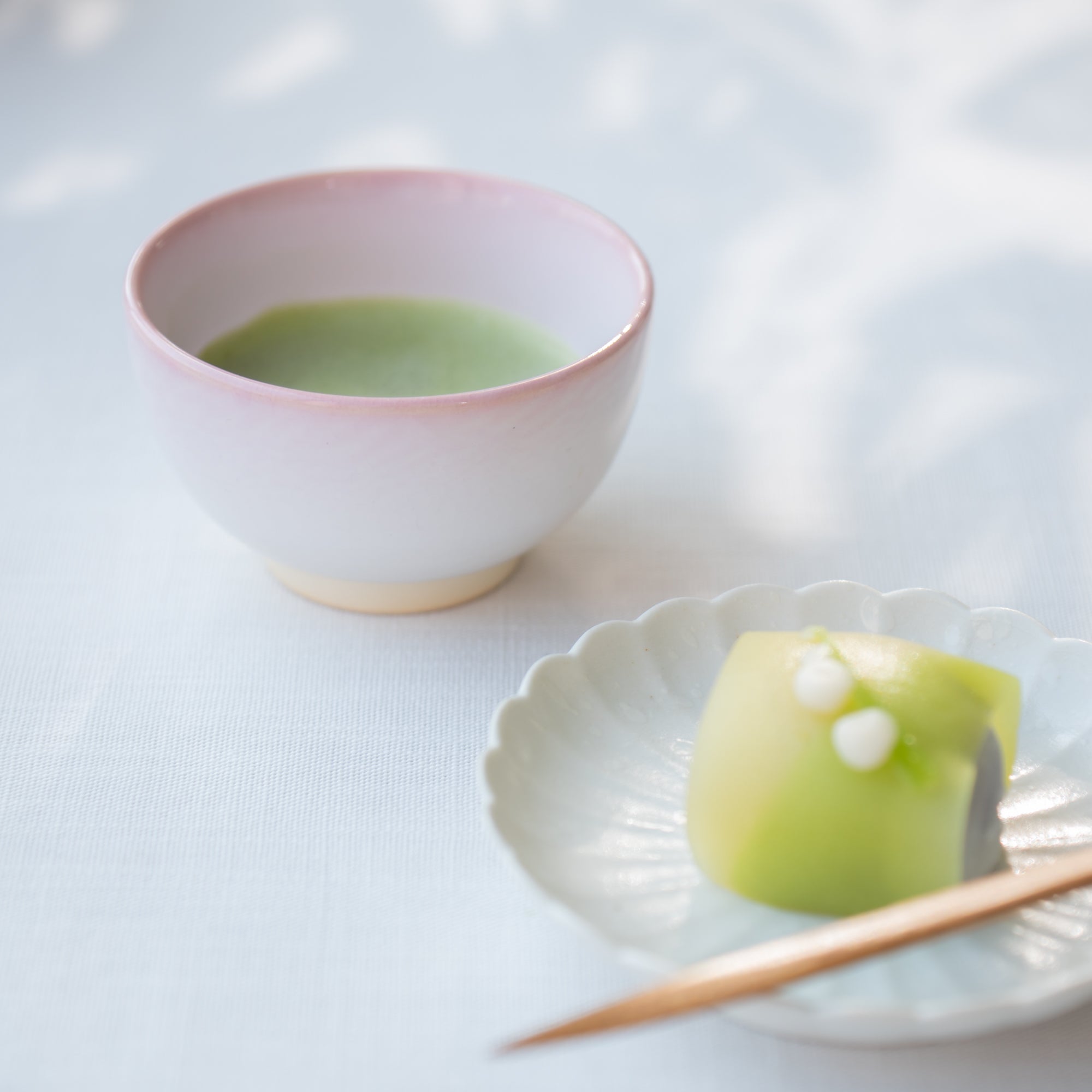 Pink Gradient Matcha Tea Set
