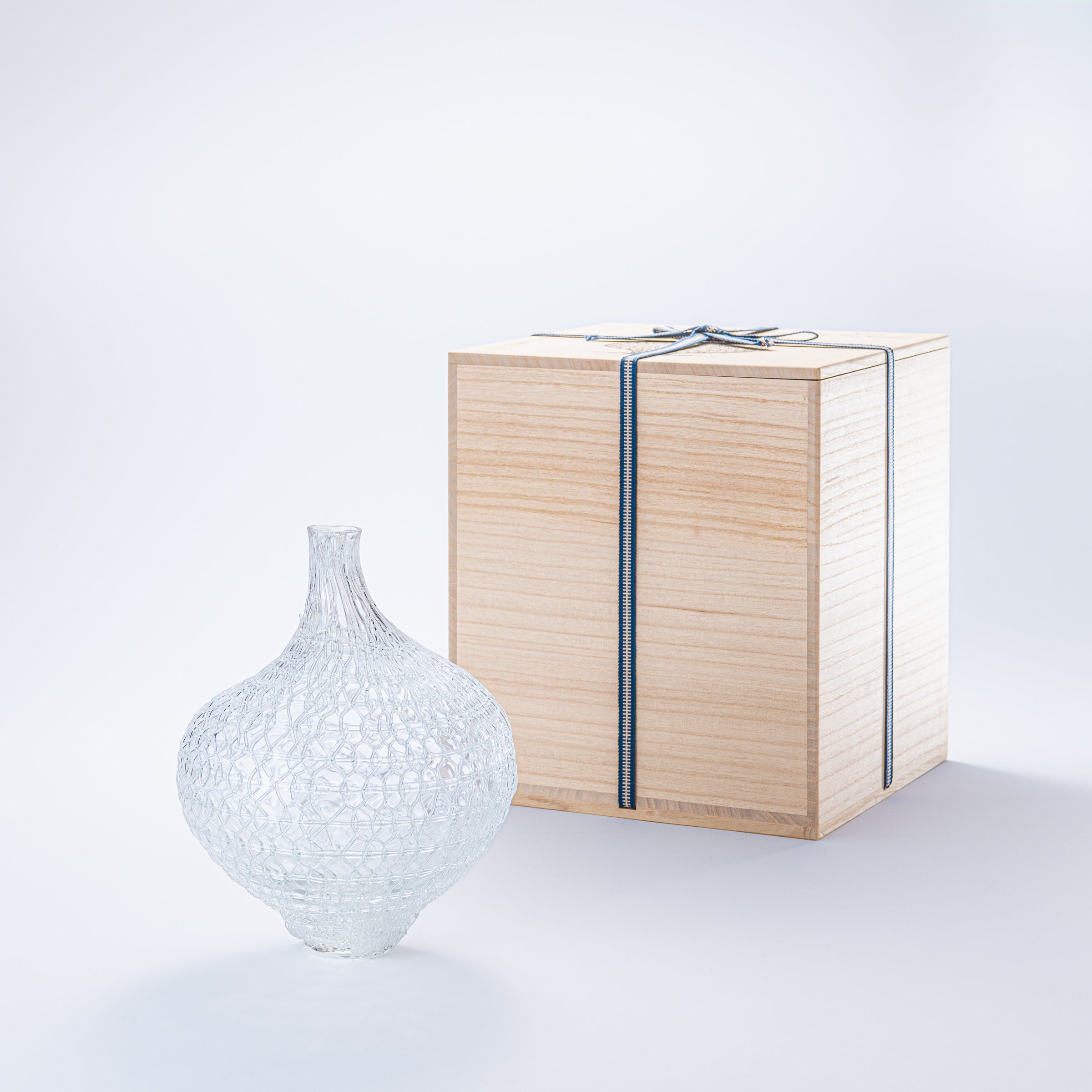 Breeze Woven Vase