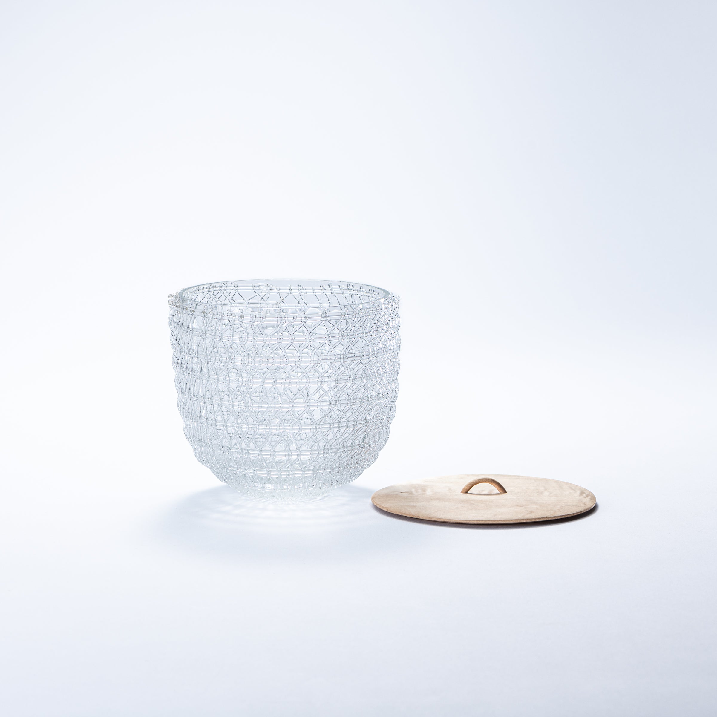 Sumu Woven Water Container