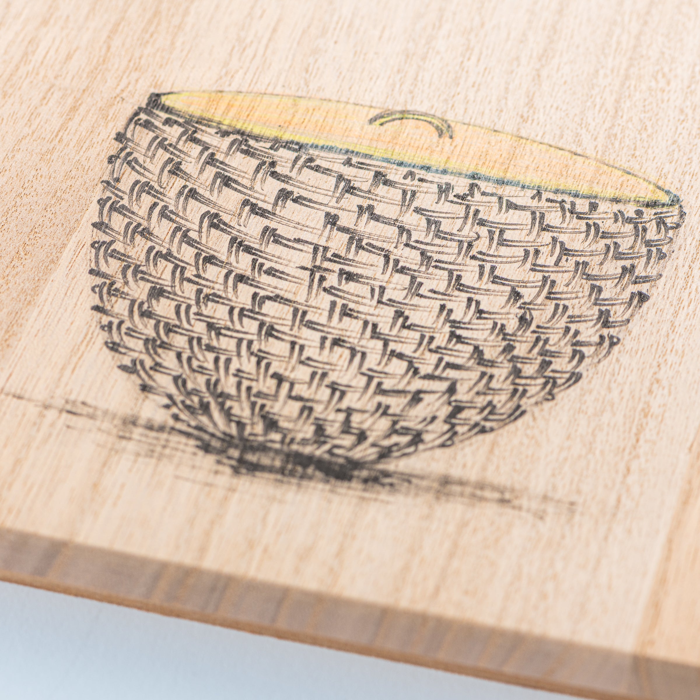 Sumu Woven Water Container