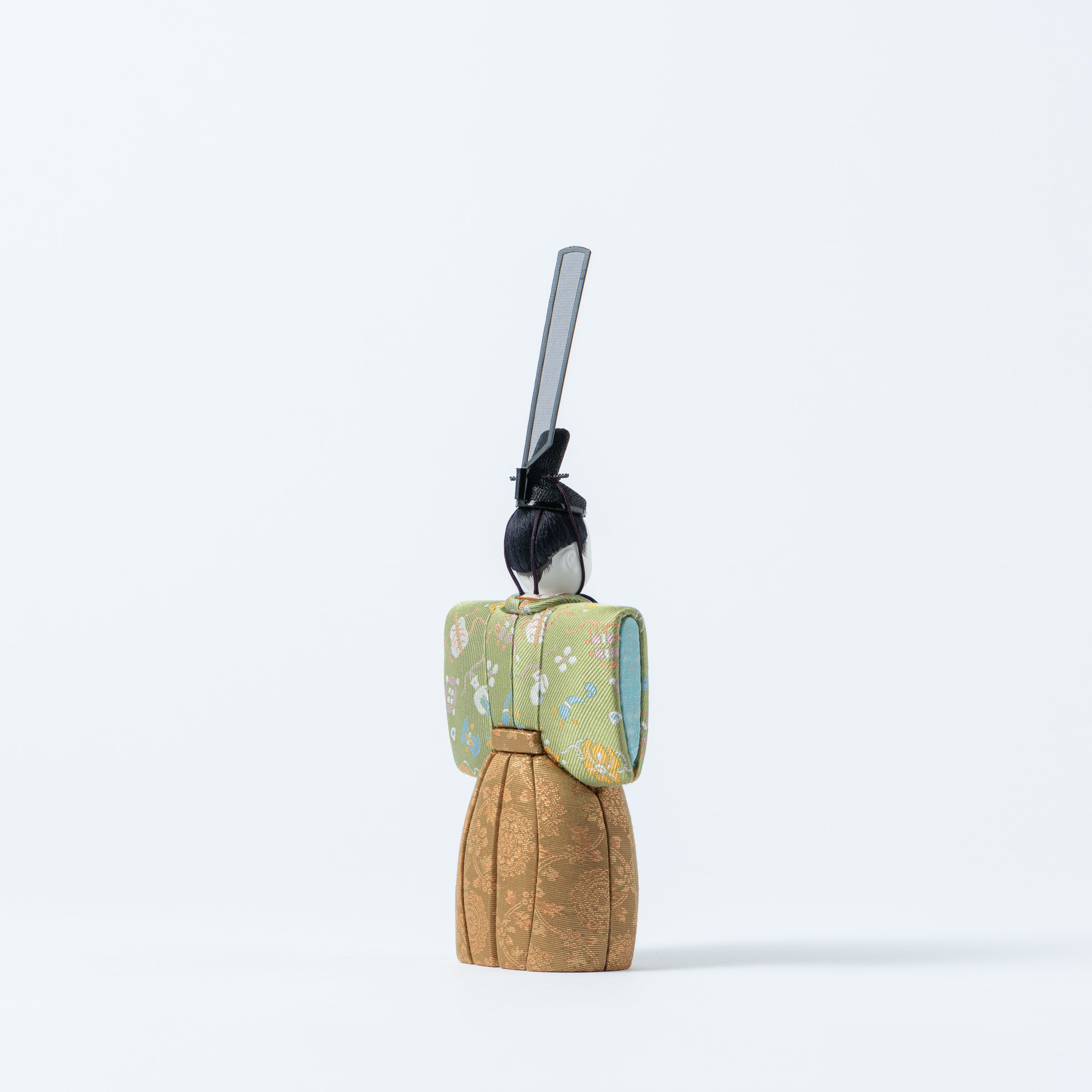 Standing Hina Dolls with Maki-e Plum Blossom Screen