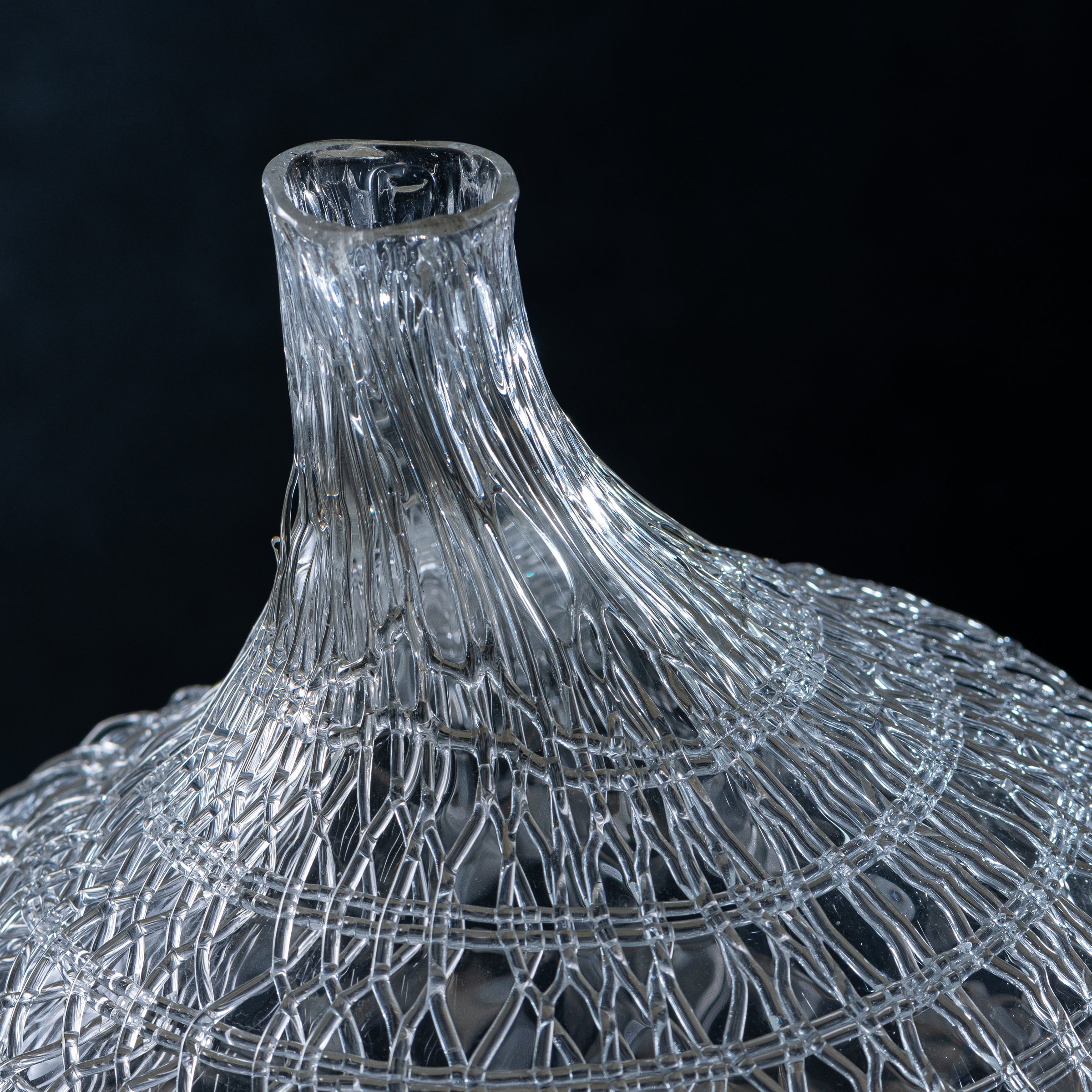 Breeze Woven Vase