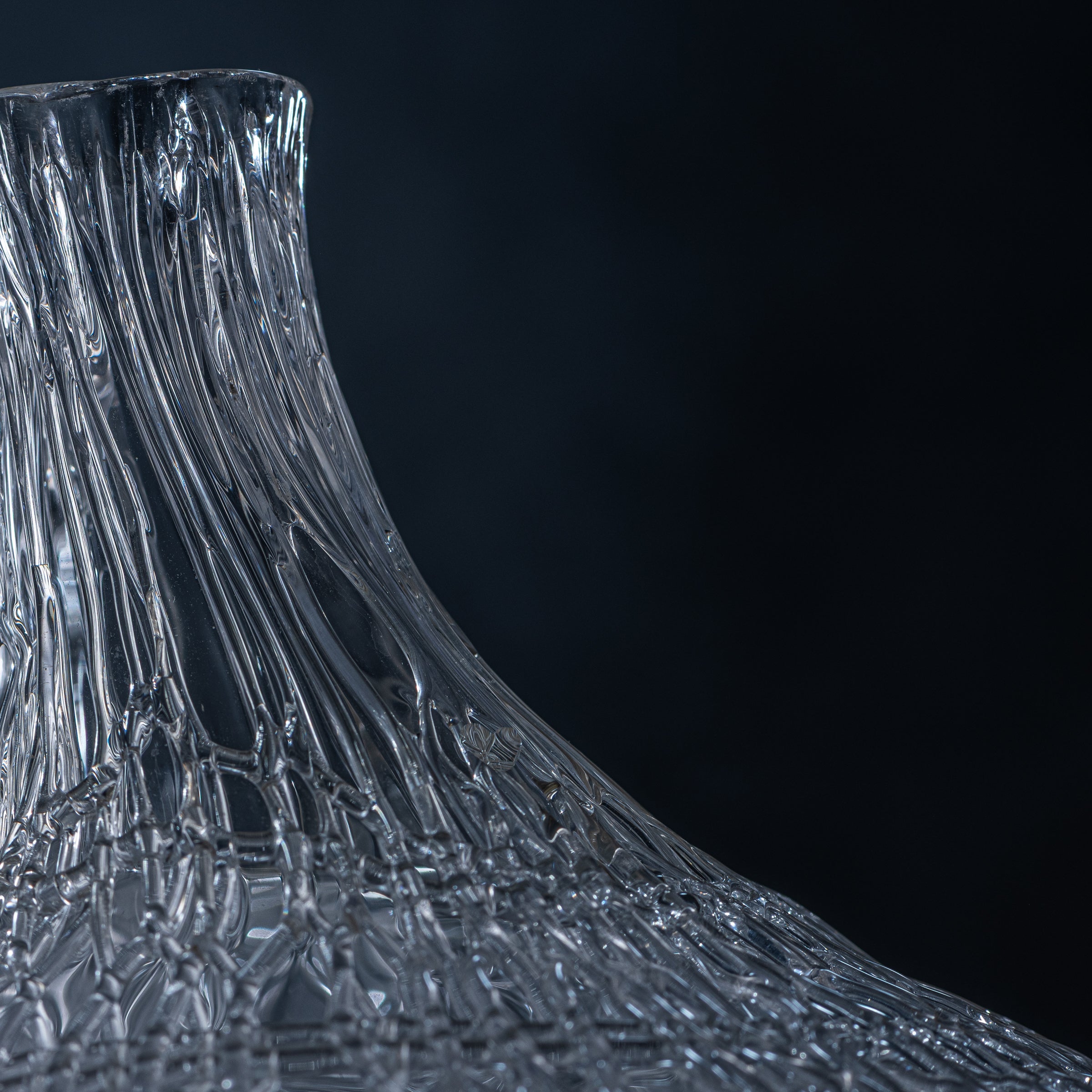 Breeze Woven Vase