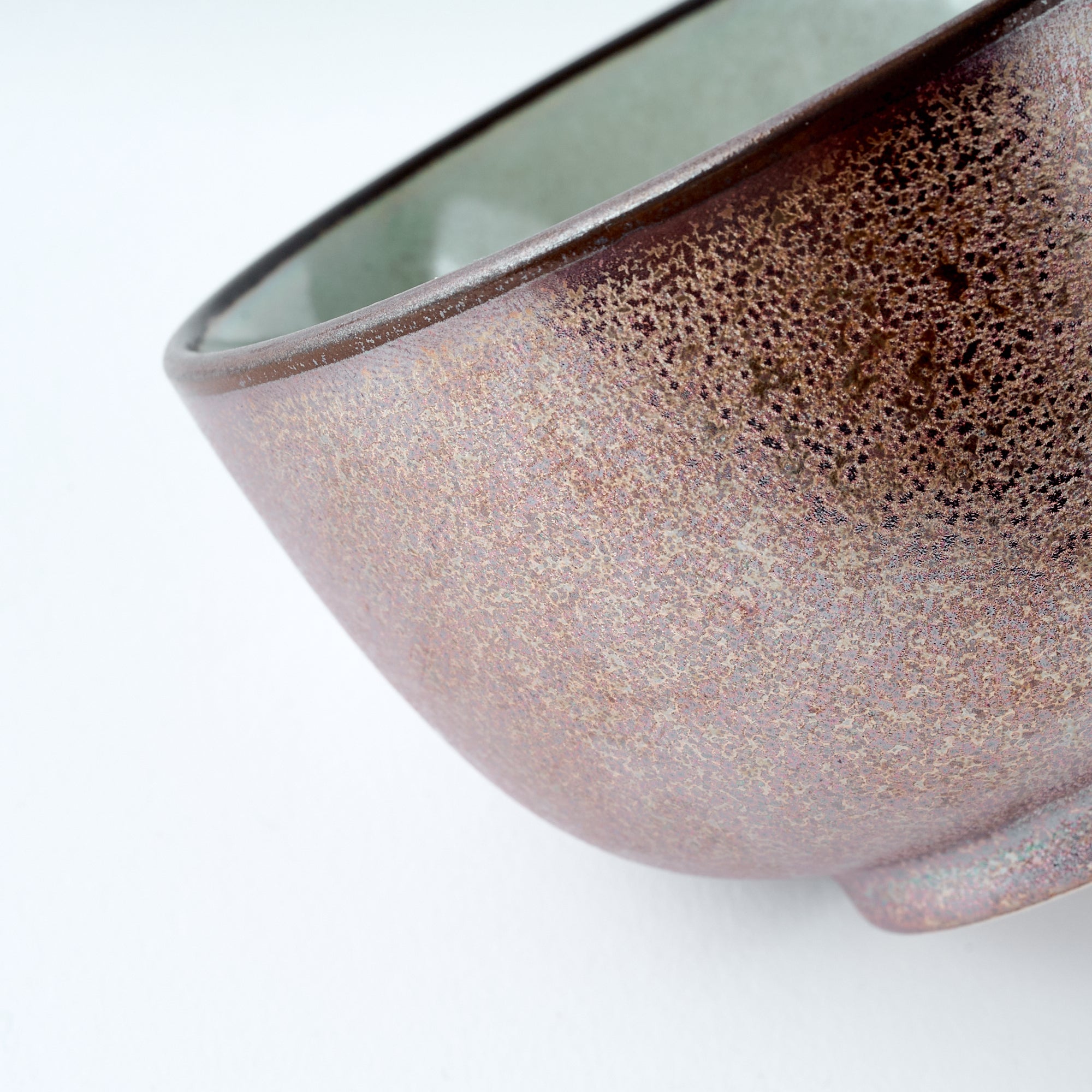 Taza de té japonesa esmaltada con cristales verdes