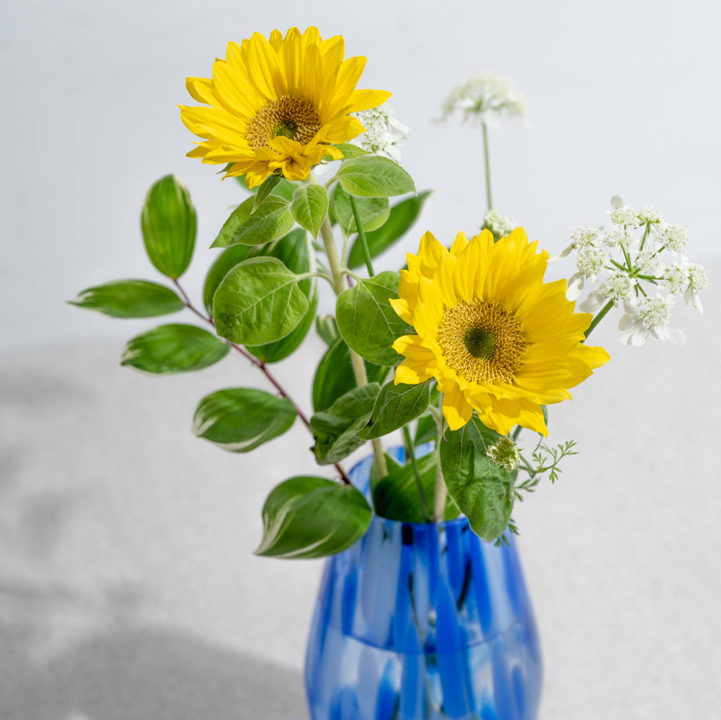 The Wind of Color Flower Vase