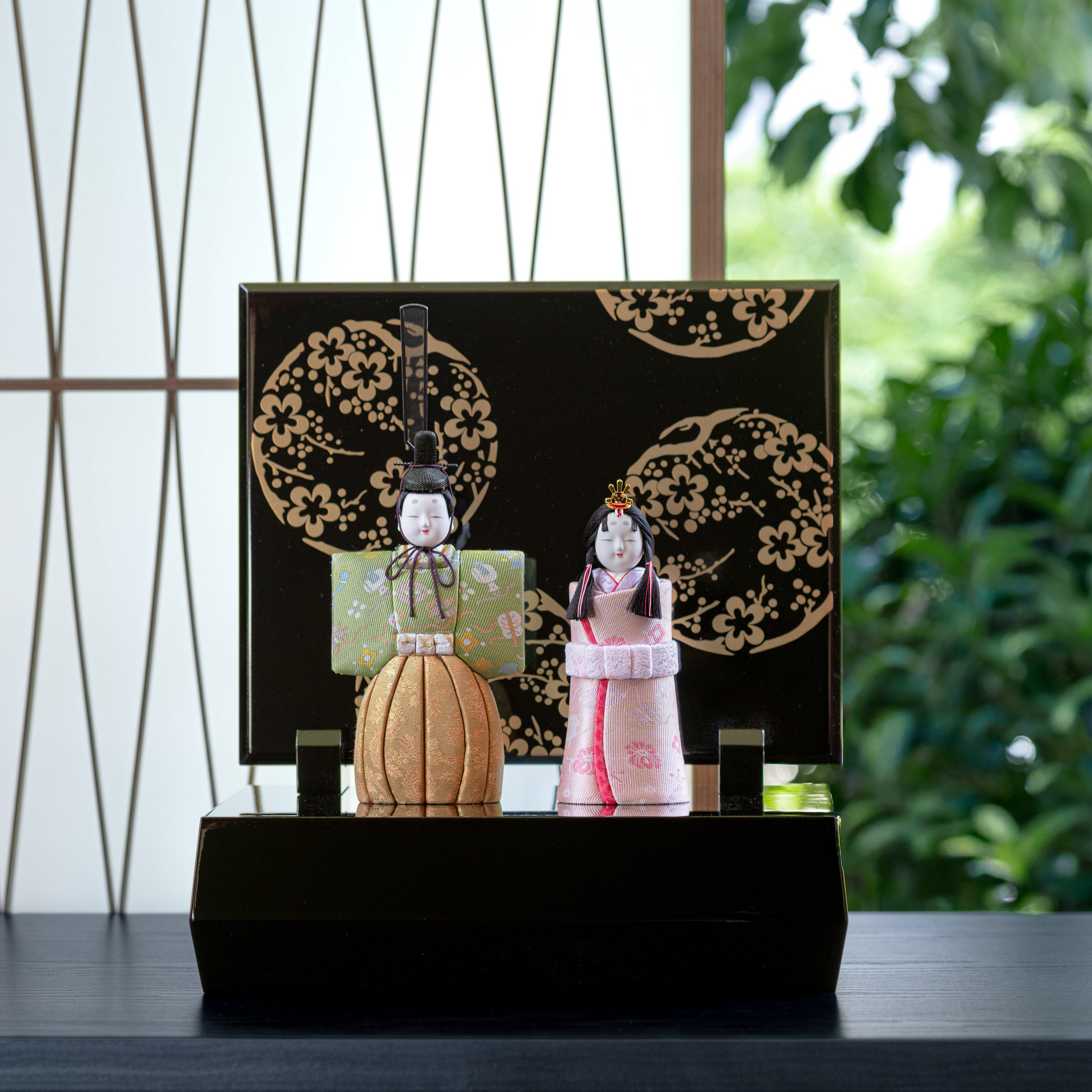 Standing Hina Dolls with Maki-e Plum Blossom Screen