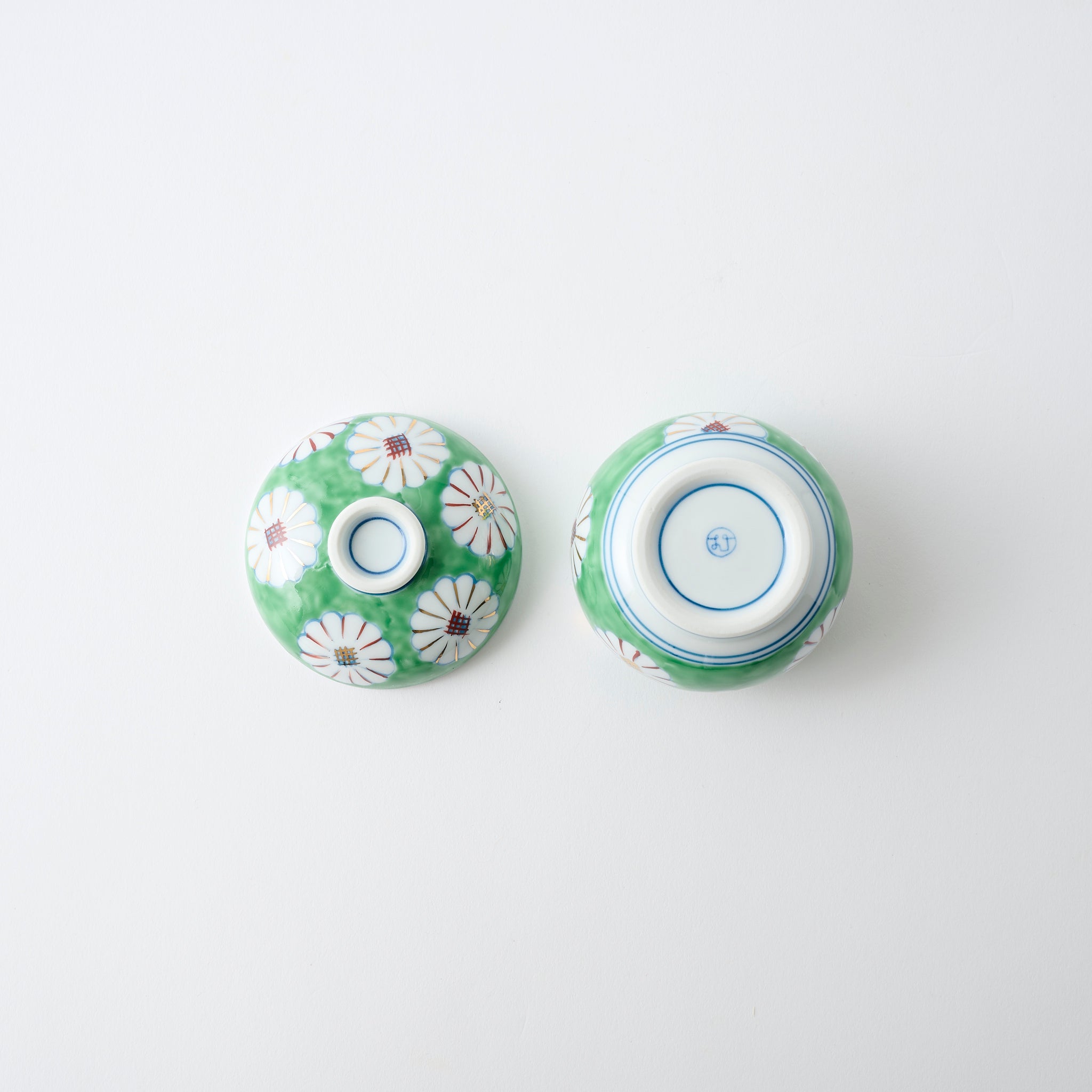 Green Field of Chrysanthemums Chawanmushi Bowl 　