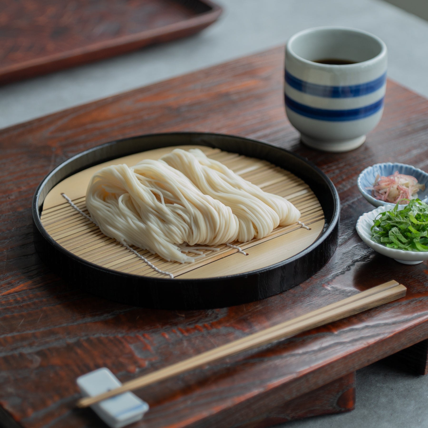 Round Japanese Soba Tray
