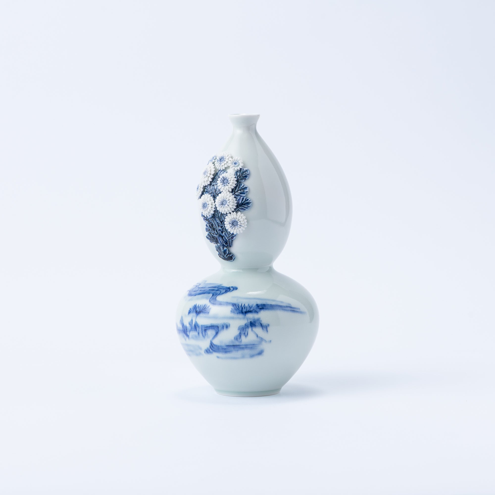 Vase à fleurs Hirado motif chrysanthème et eau courante