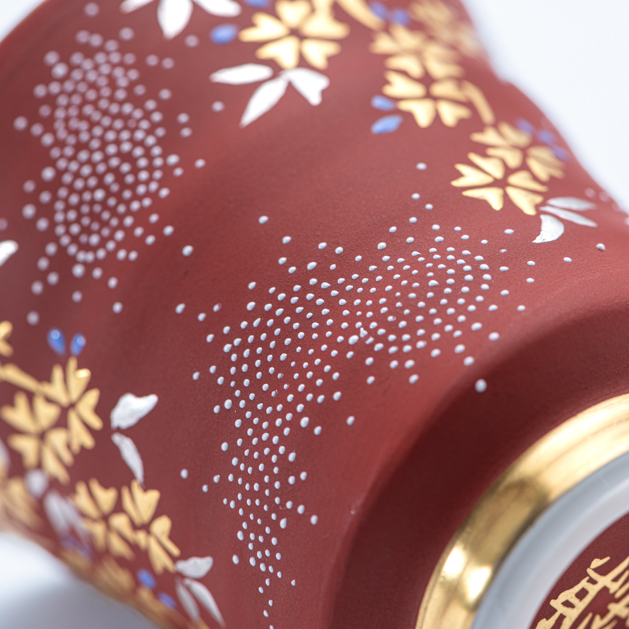 Copa de sake Morikin Shirochibu con sakura llorón rojo