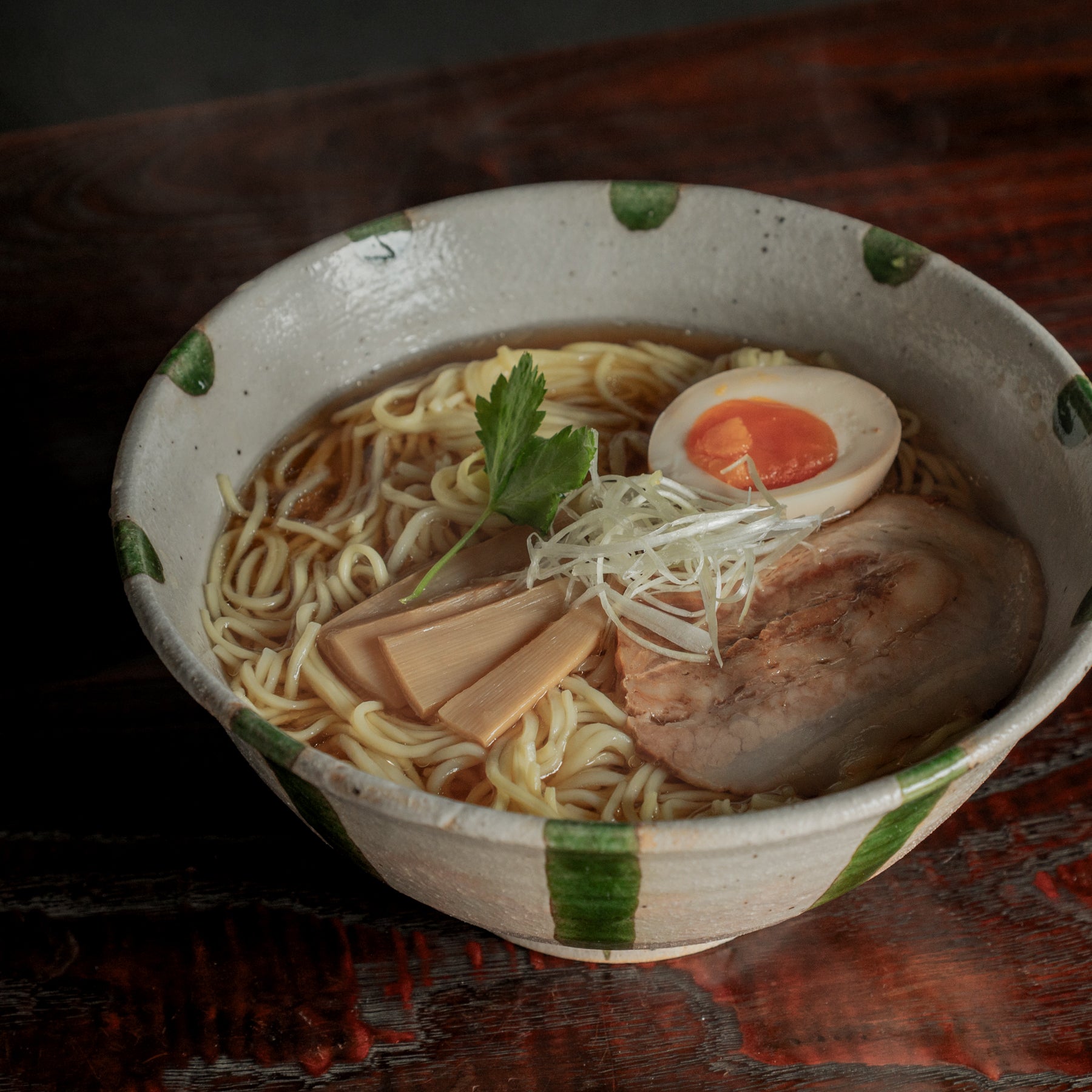 Tazón de ramen con patrón de rayas de 7,7 pulgadas