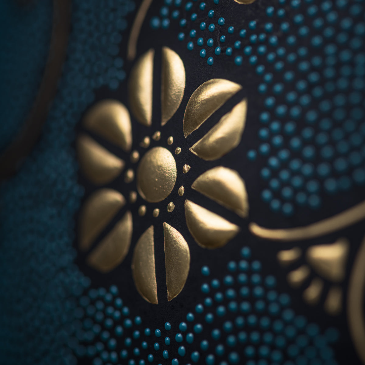 Morikin Floral Arabesque Aochibu Ovale Vase