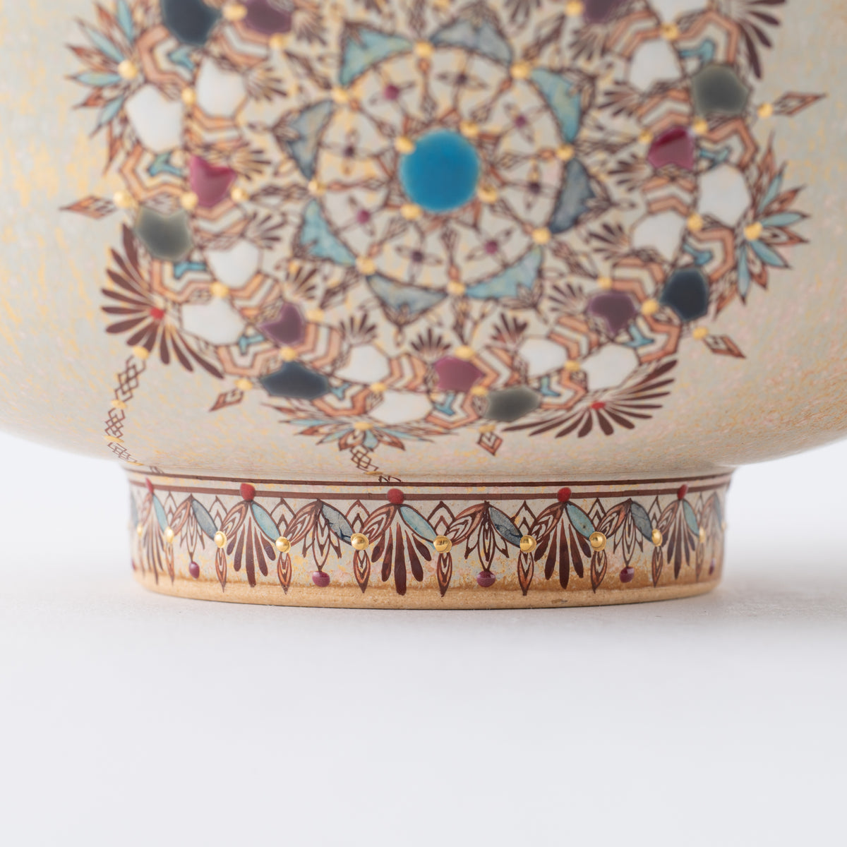 Ebicha-Saibyo Window with Gold