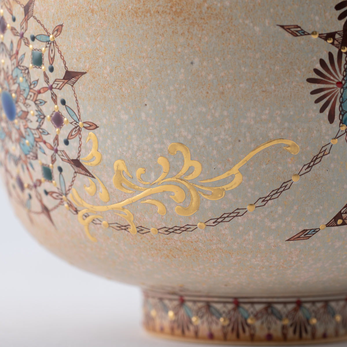 Ebicha-Saibyo Window with Gold