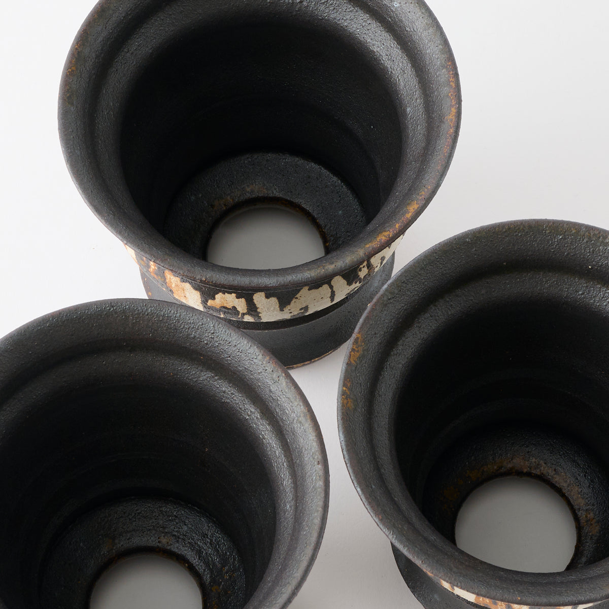 Torch White Inlay on Black Plant Pot 4.7 In