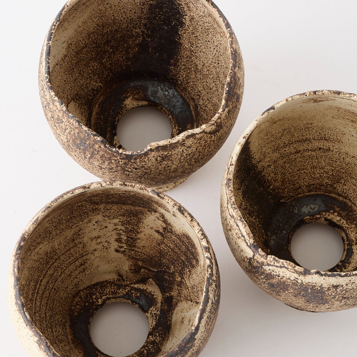 Chalaza Cracked Rim Speckled Plant Pot 3.1 In