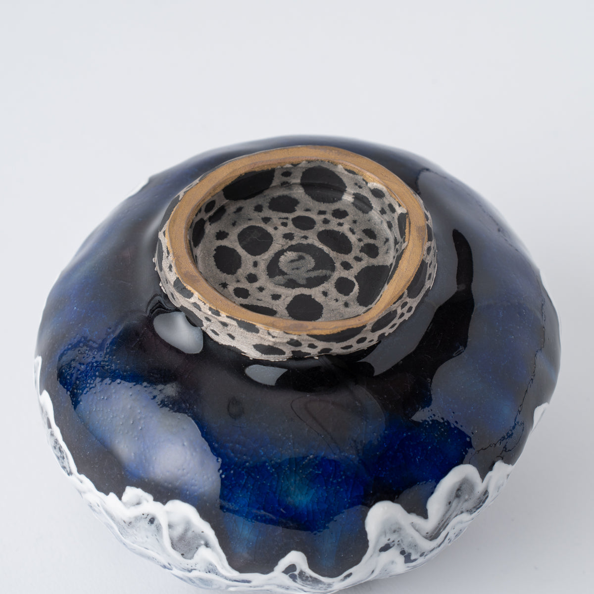 Jarrón Redondo Sazanami Cascade Azul Profundo