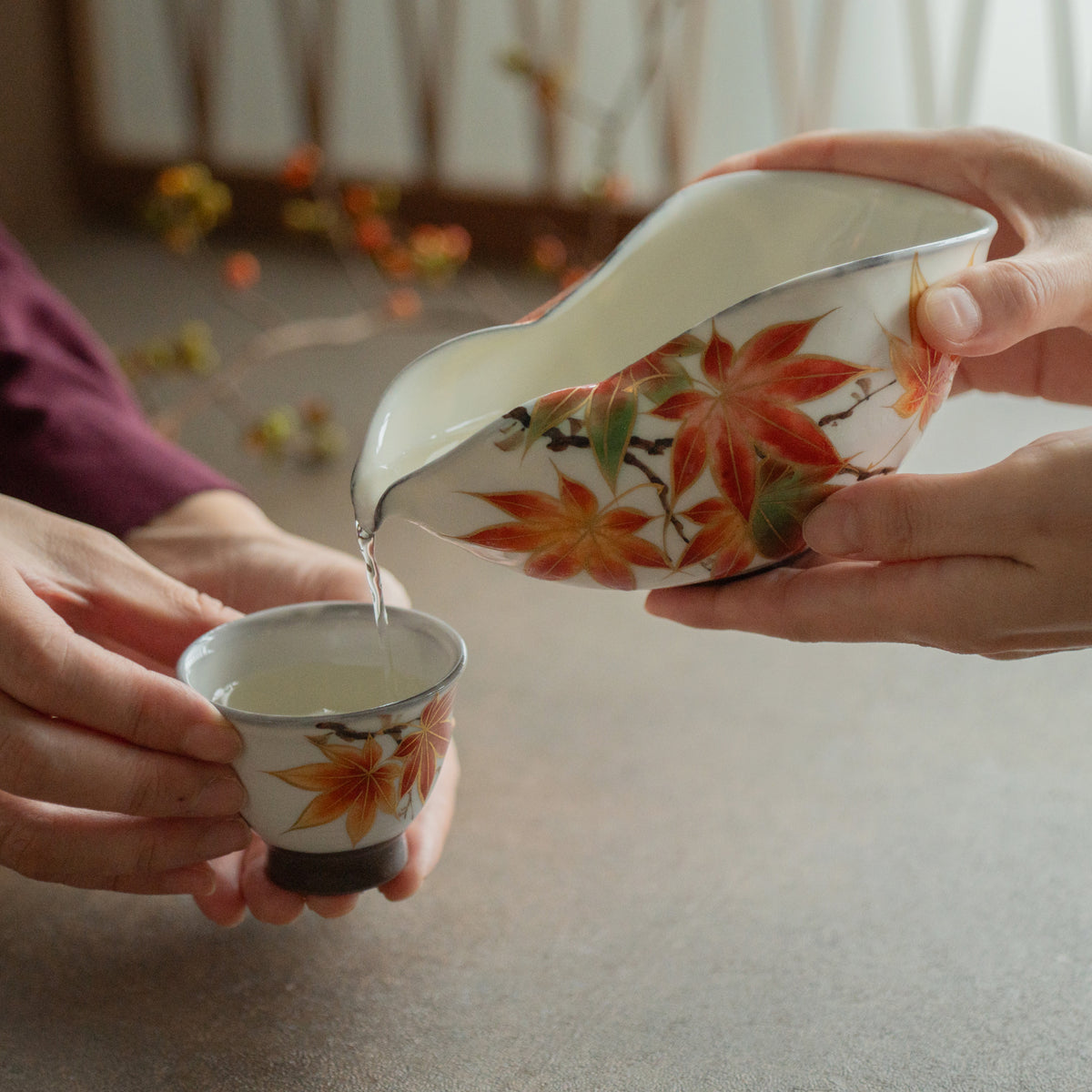 Juego de sake de hoja de arce
