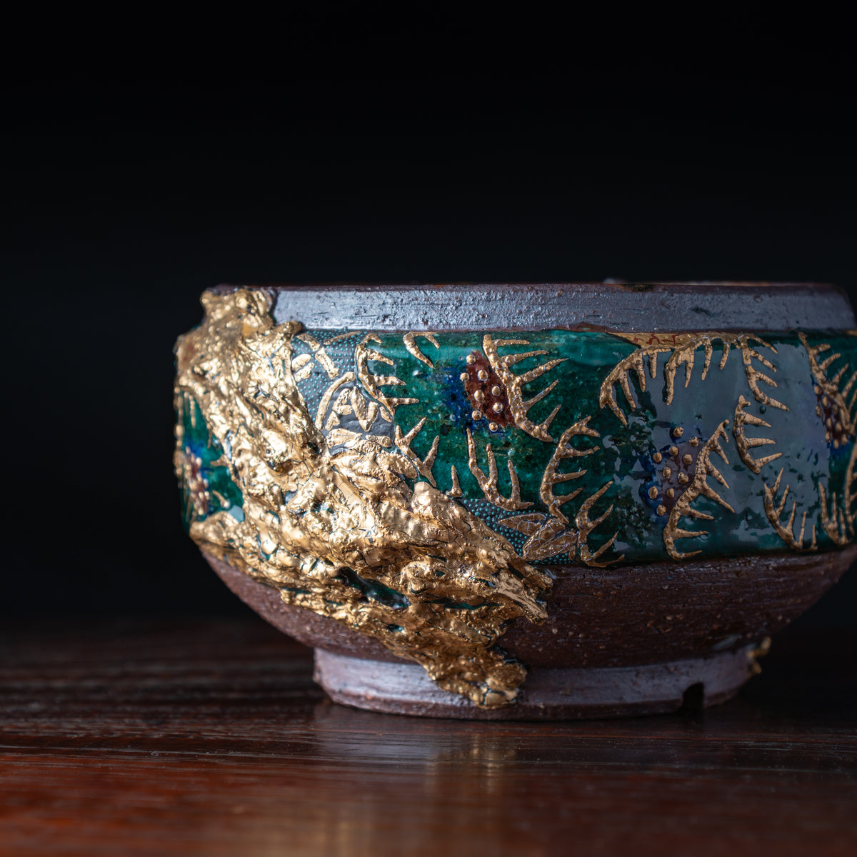 Gold Plum Round Plant Pot