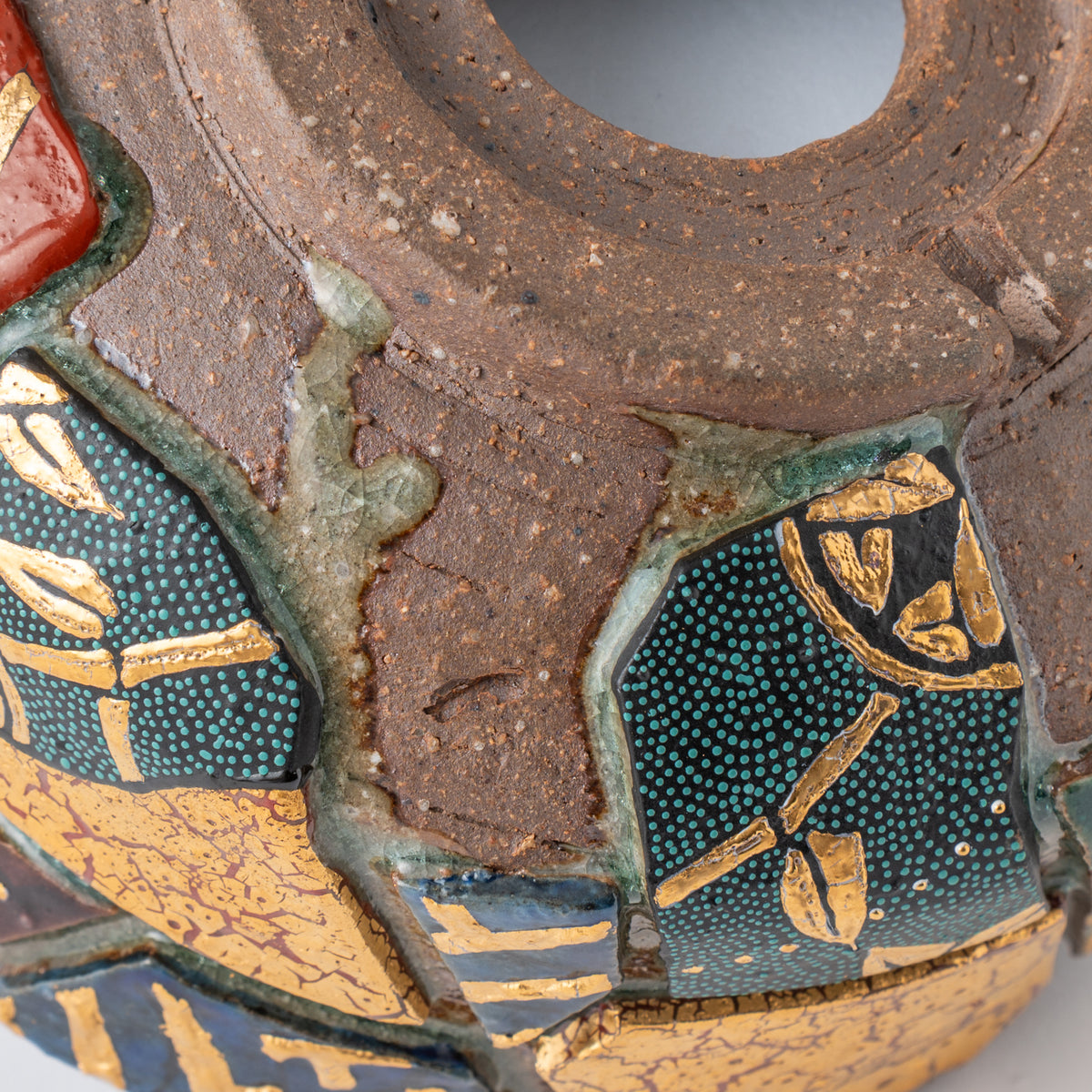 Gold Auspicious Motifs Paneled Plant Pot