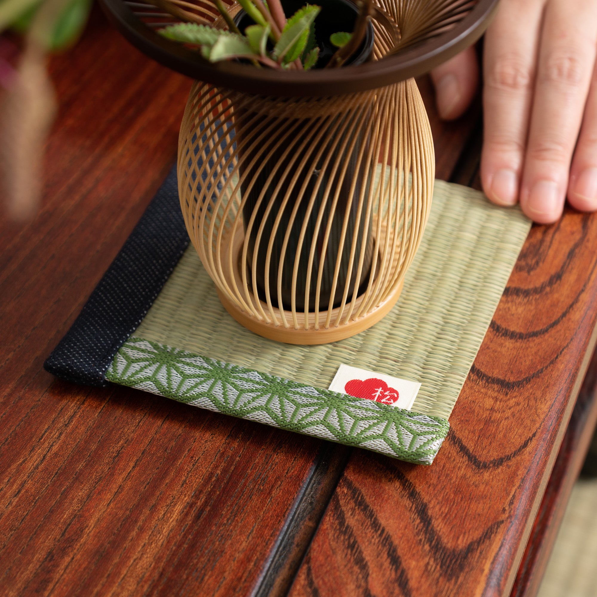 Matsuba Tatami Igusa Japanese Rush Coaster - MUSUBI KILN - Quality Japanese Tableware and Gift