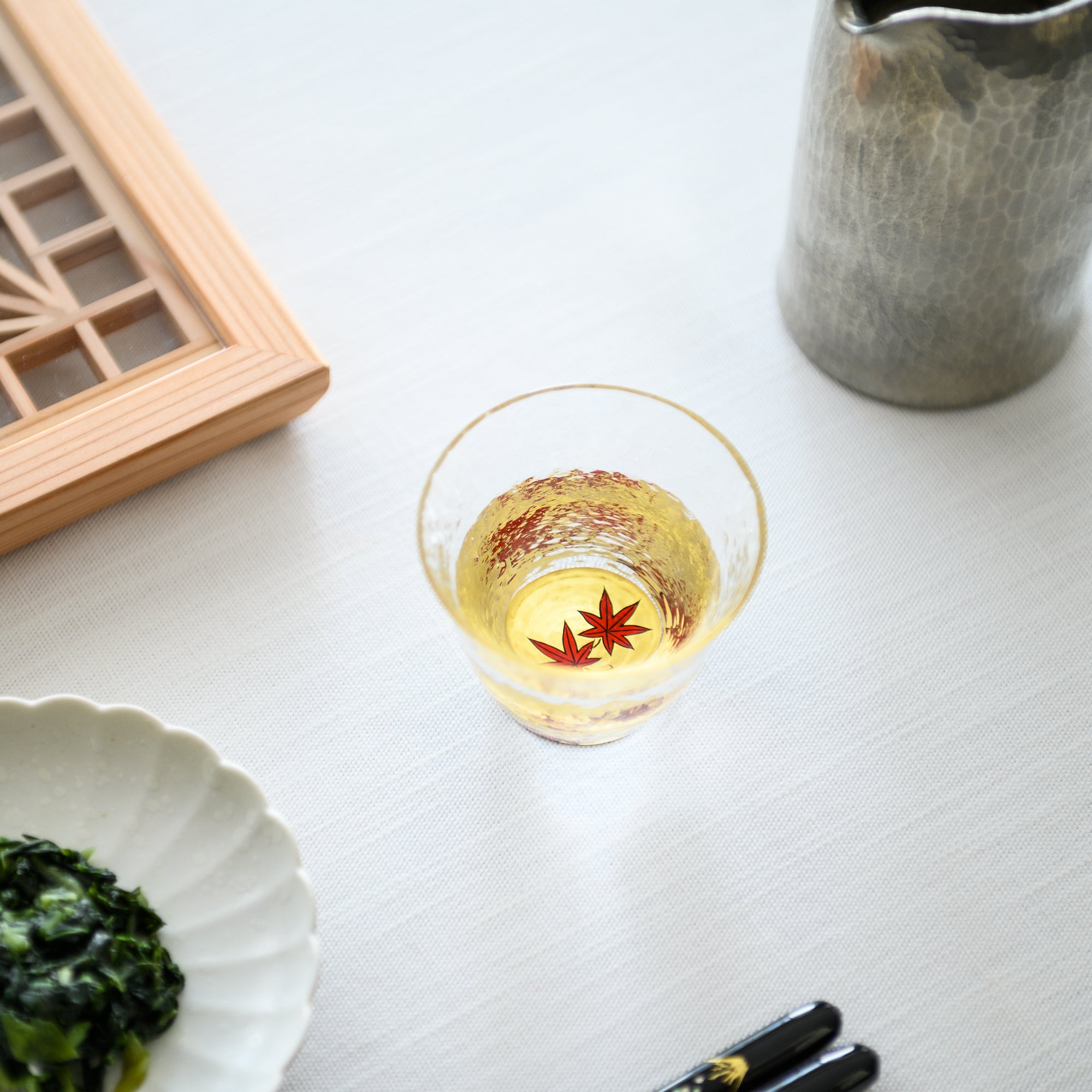 Yoshita Kasho Maple Leaves Maki-e Glass Sake Cup