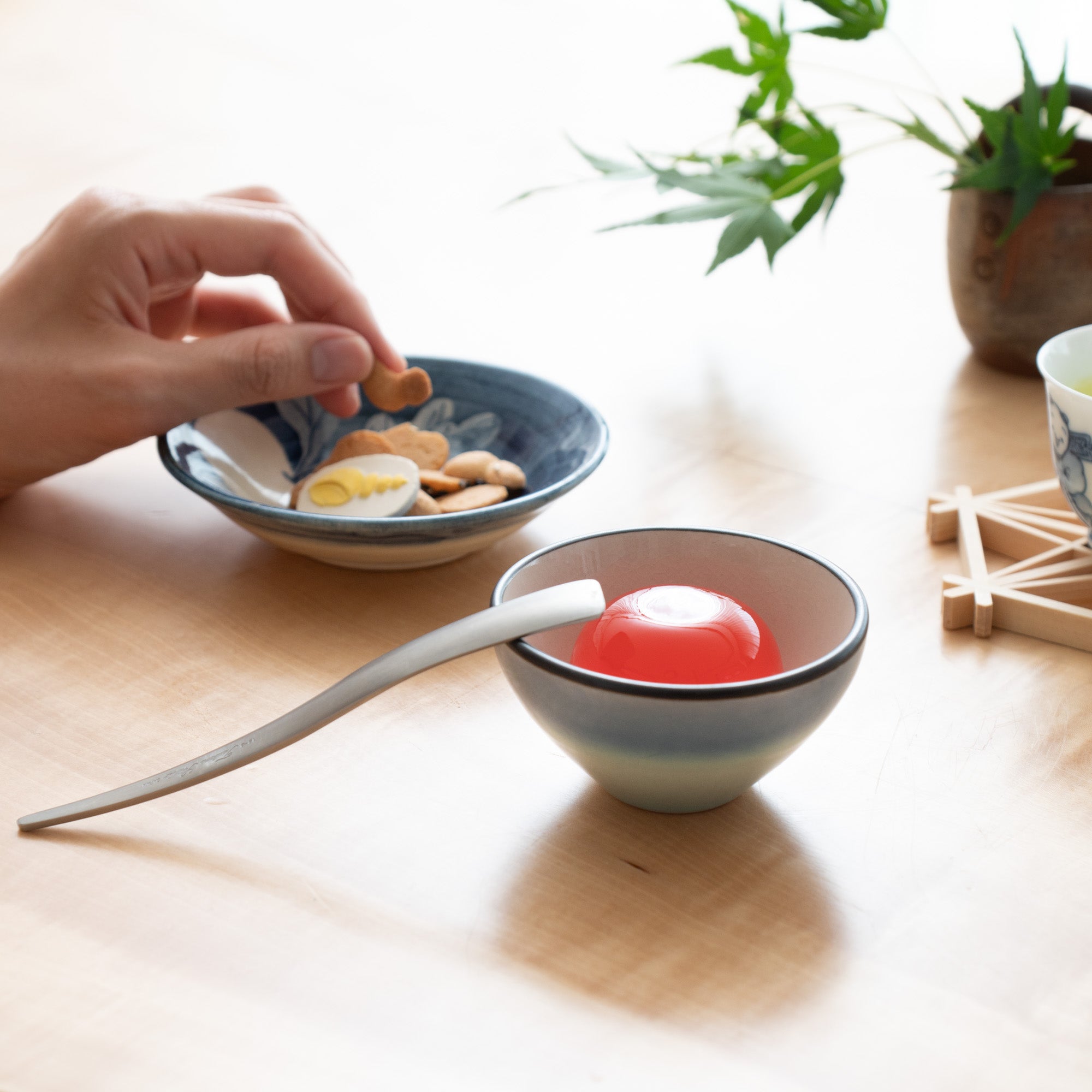 Musubi Mono Graceful Garden Dinnerware Set - MUSUBI KILN - Quality Japanese Tableware and Gift