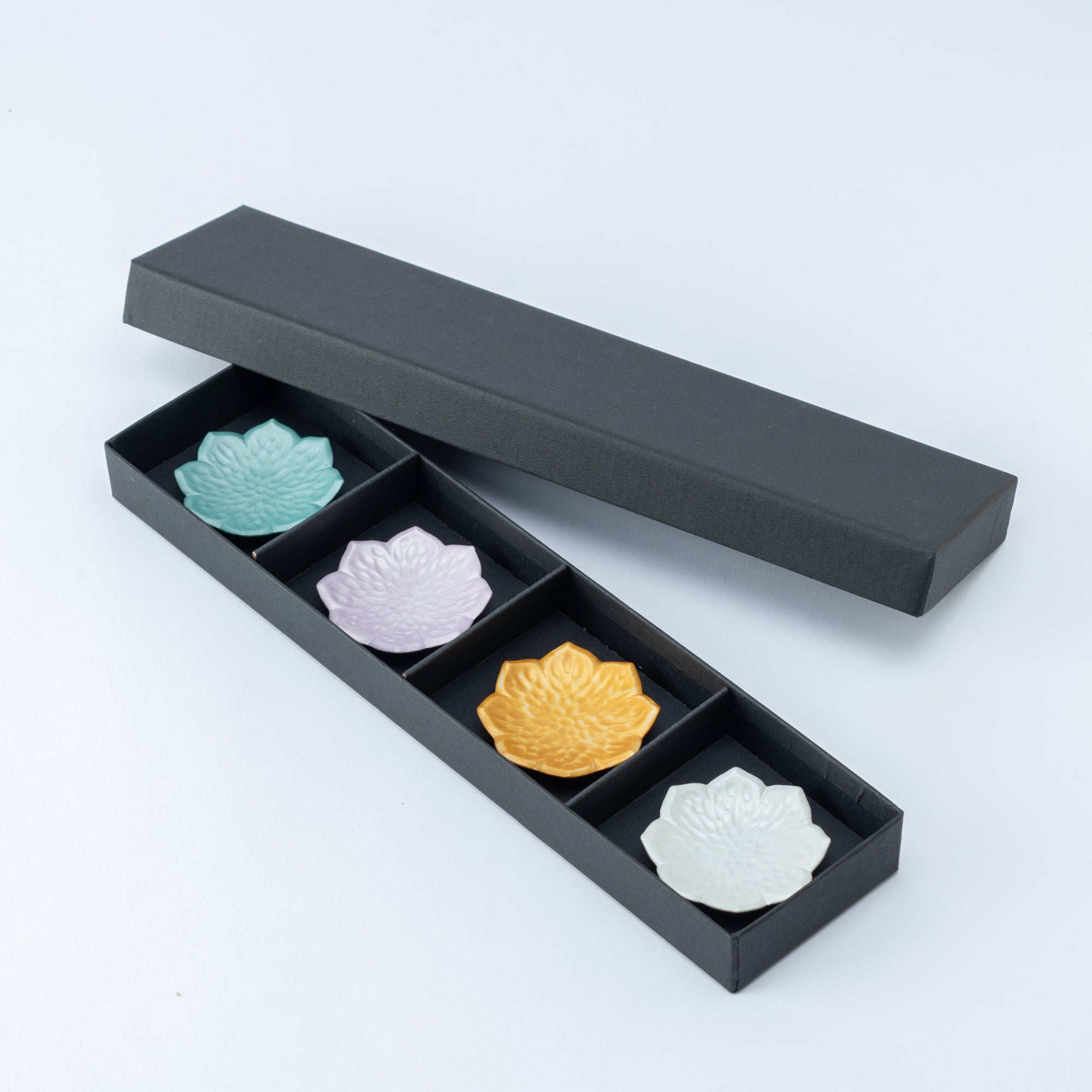 Colorful Kikyo Blossom Chopstick Rest Set