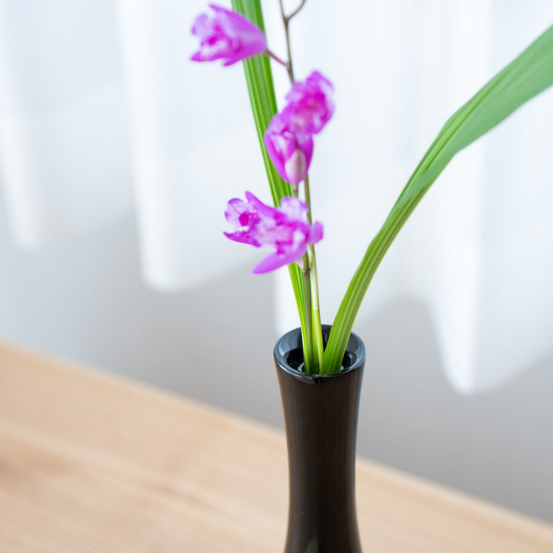 Kakusyu Yamanaka Lacquerware Single-Flower Vase