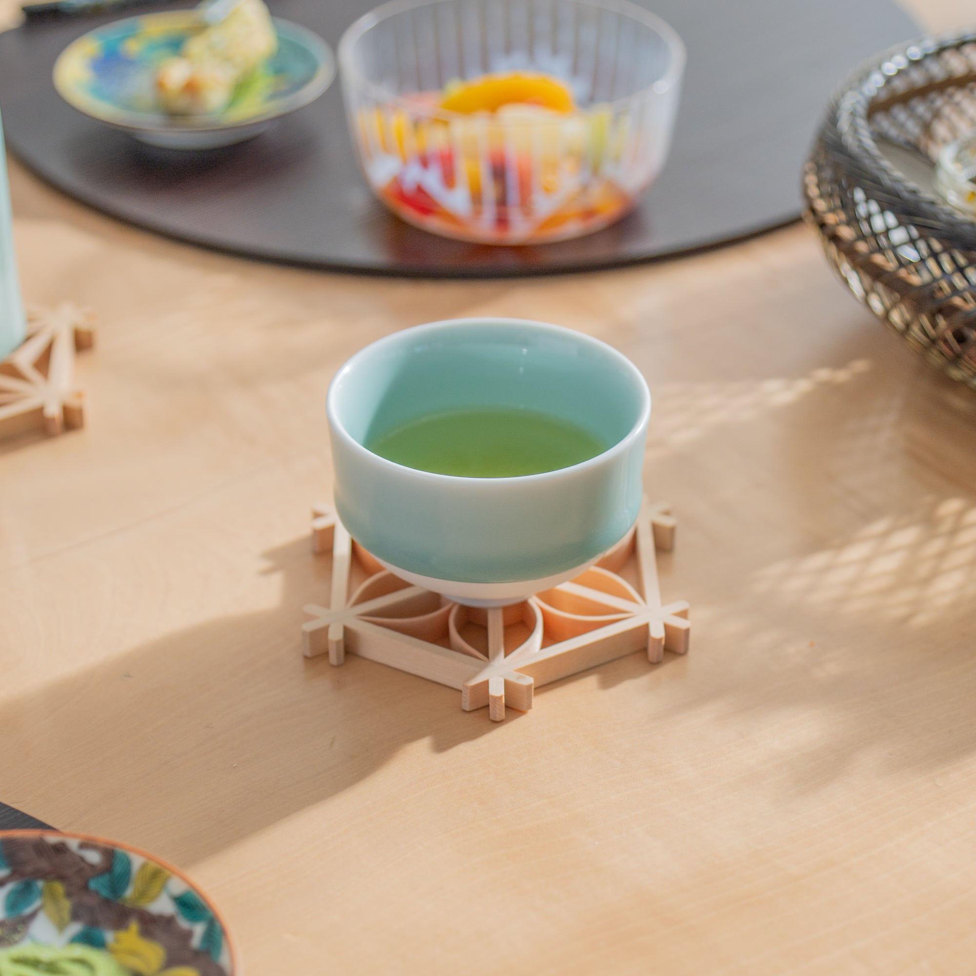 Taza de té japonesa de celadón Nabeshima