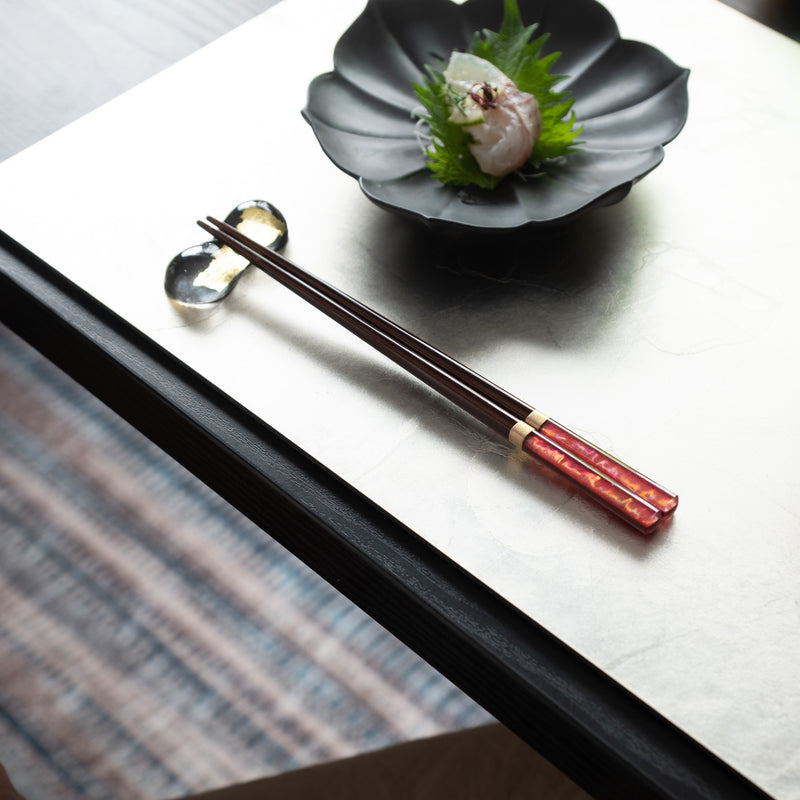 Issou Dreamy Shell Wakasa Lacquer Chopsticks 21cm/8.2in or 23cm/9in