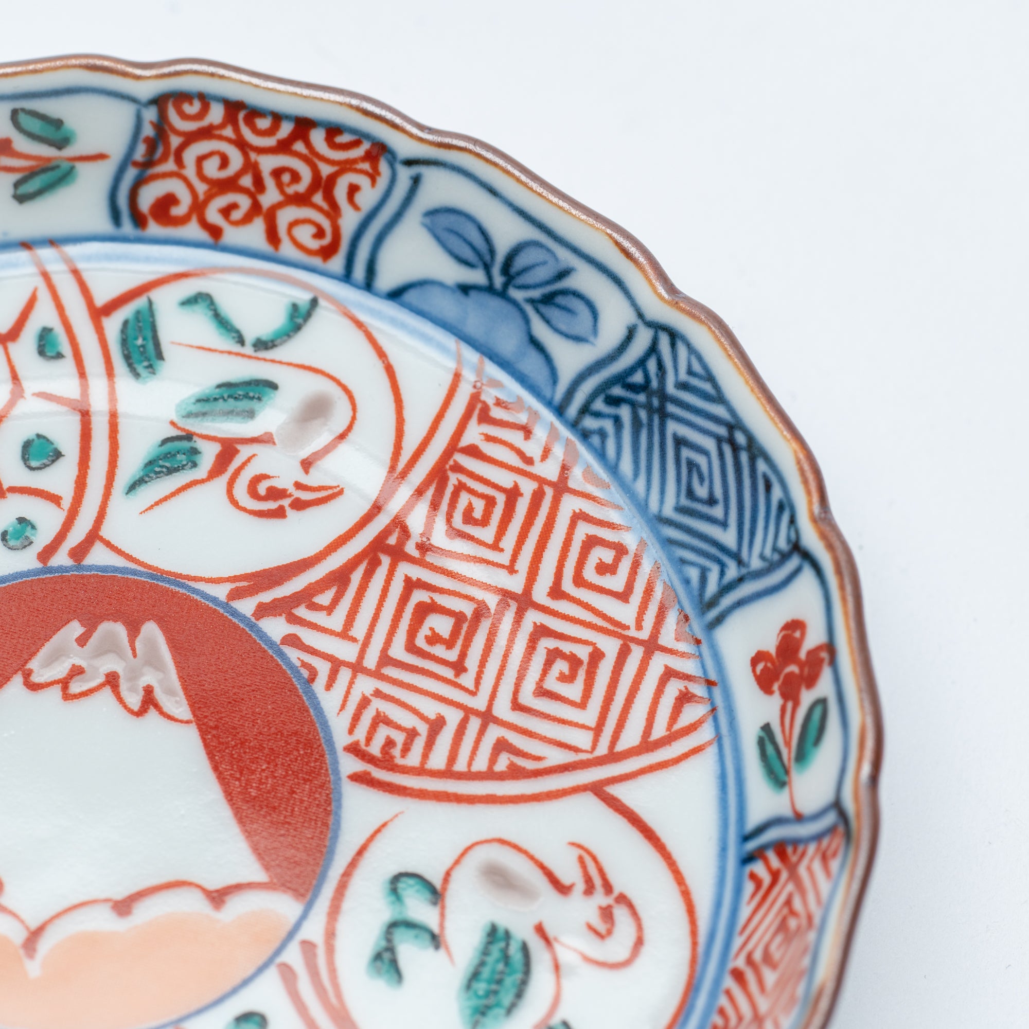 Auspicious Motifs with Mt. Fuji Sauce Plate