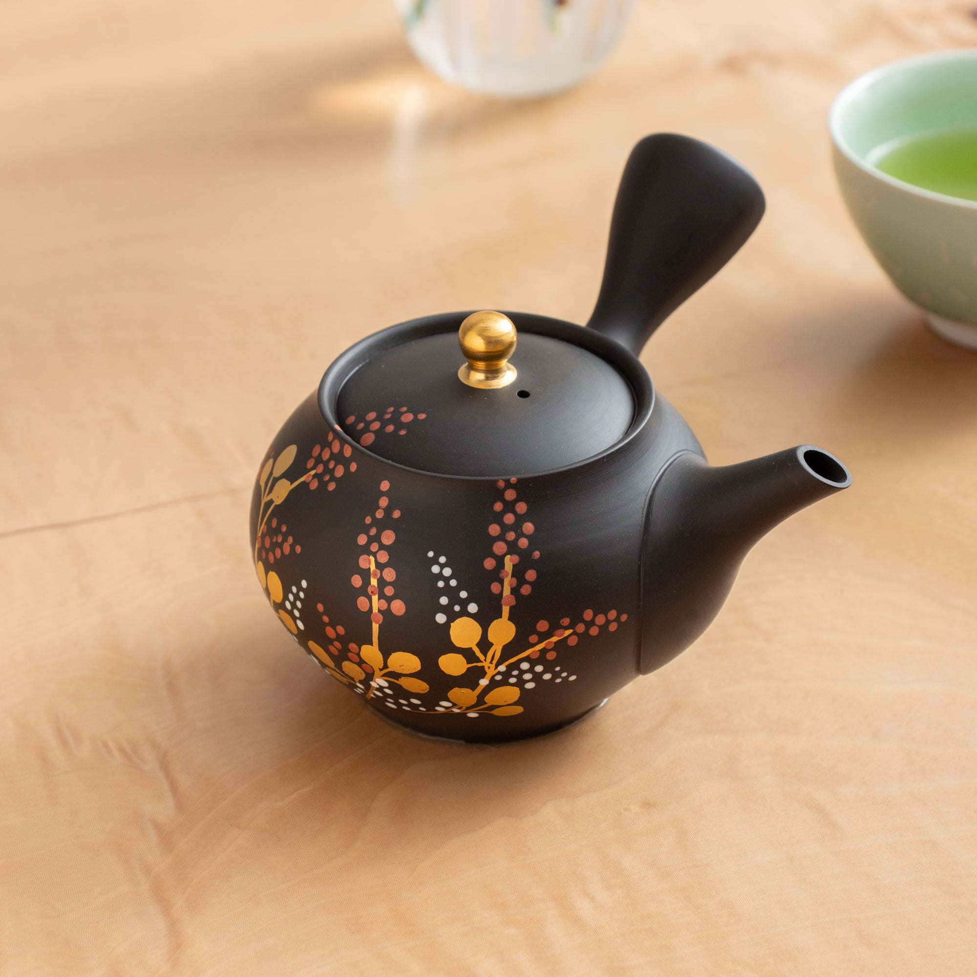 Black Clay Bush Clover Japanese Teapot