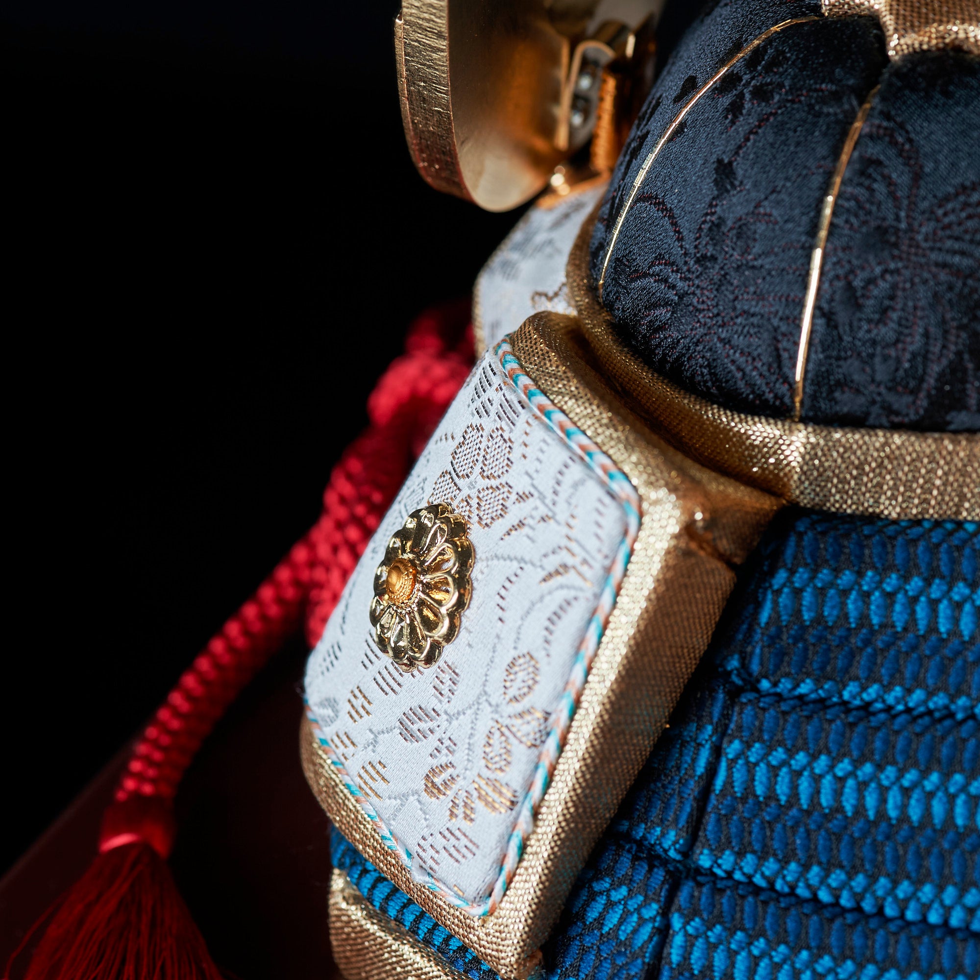 Hoki Kabuto Samurai Helmet Ornament