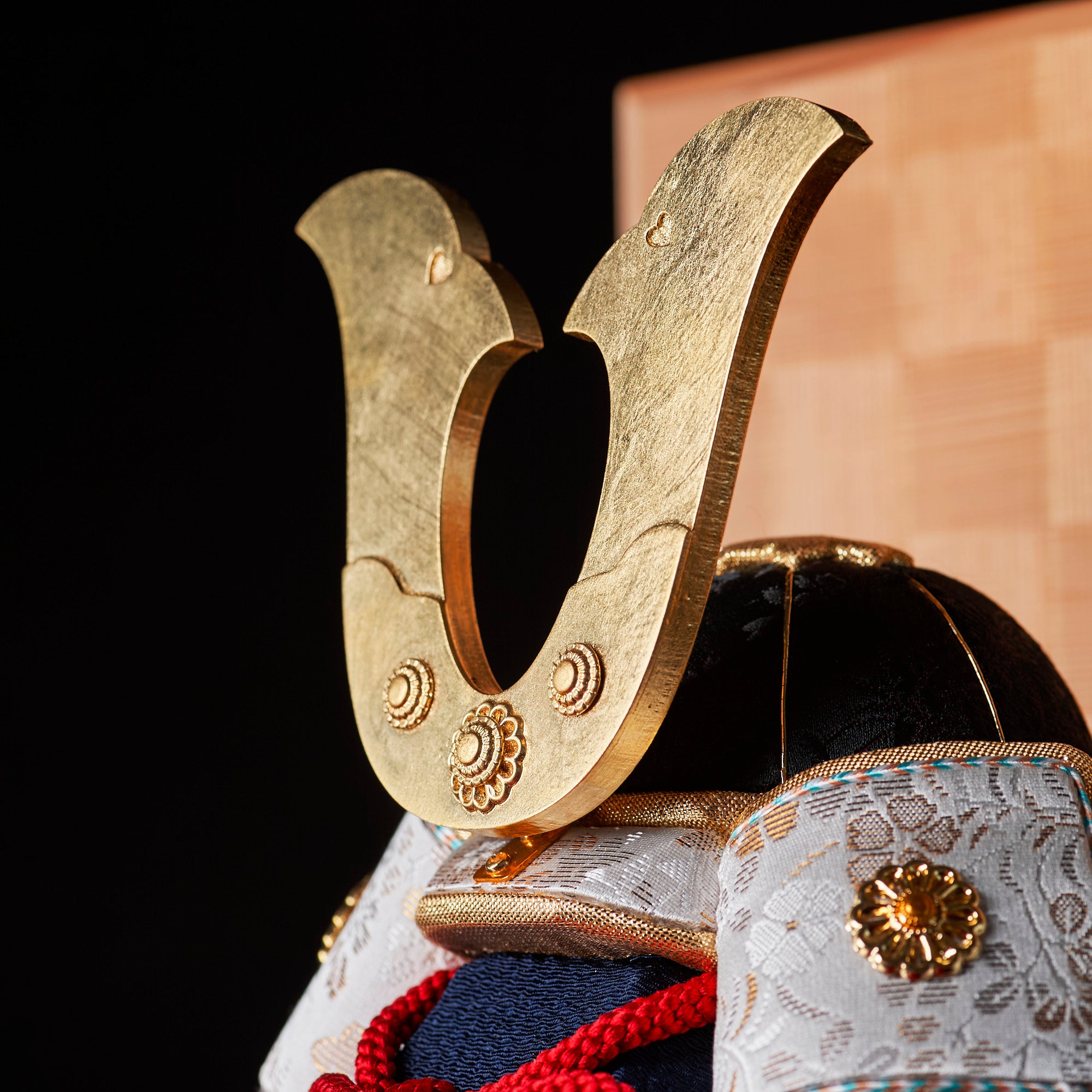 Hoki Kabuto Samurai Helmet Ornament