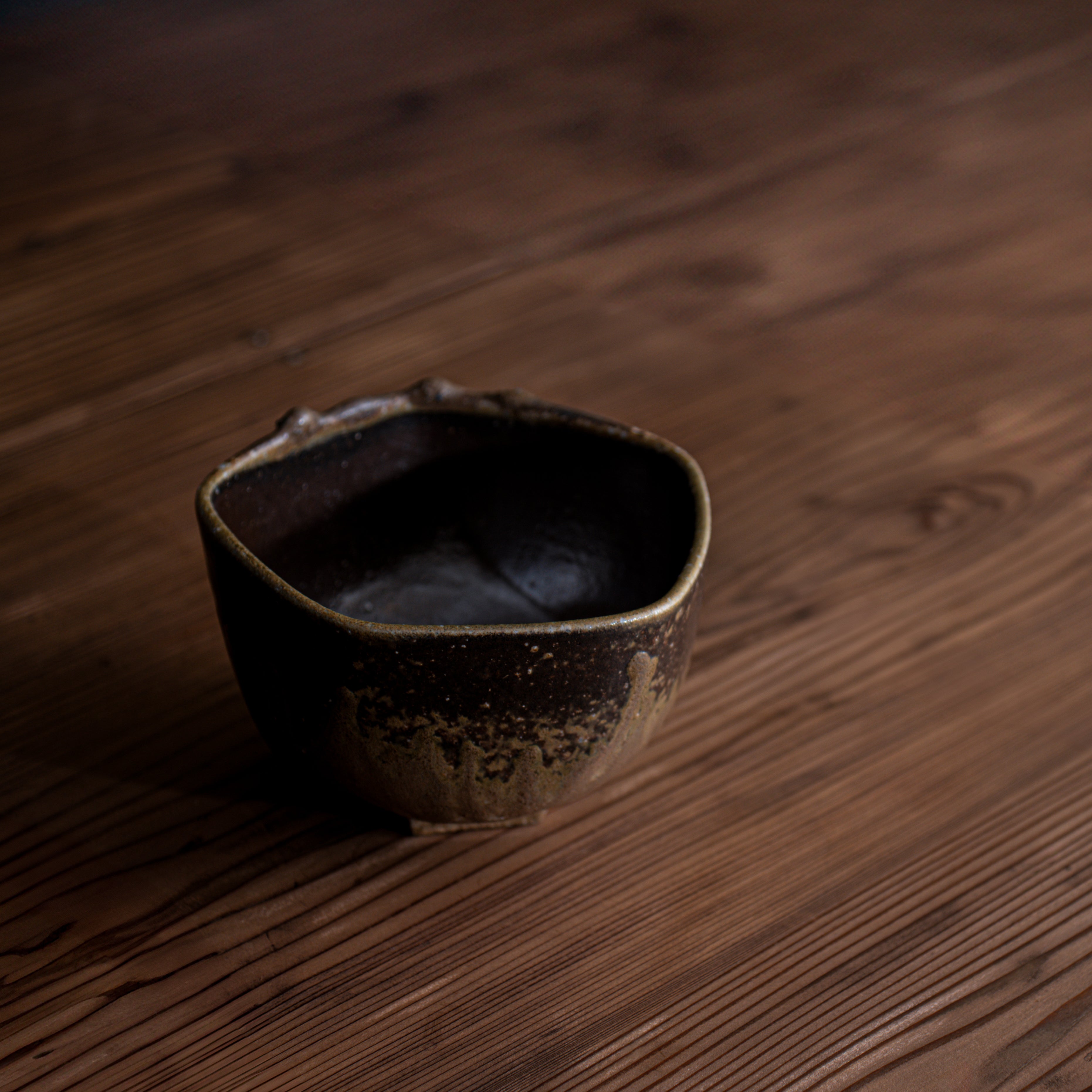 Tamadare Five-Sided Matcha Bowl Chawan