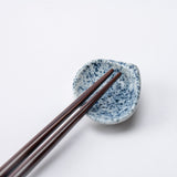 Hozan Kiln Ink-Sprayed Shell Kyo Ware Chopstick Rest Set
