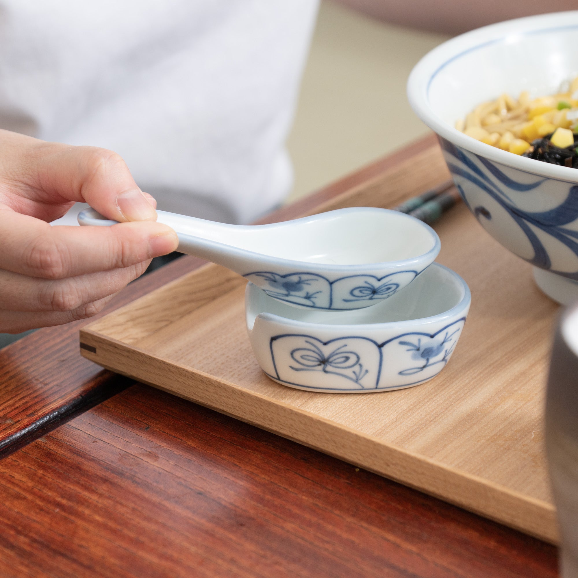 Traditional Patterned Ramen Spoon with Spoon Rest