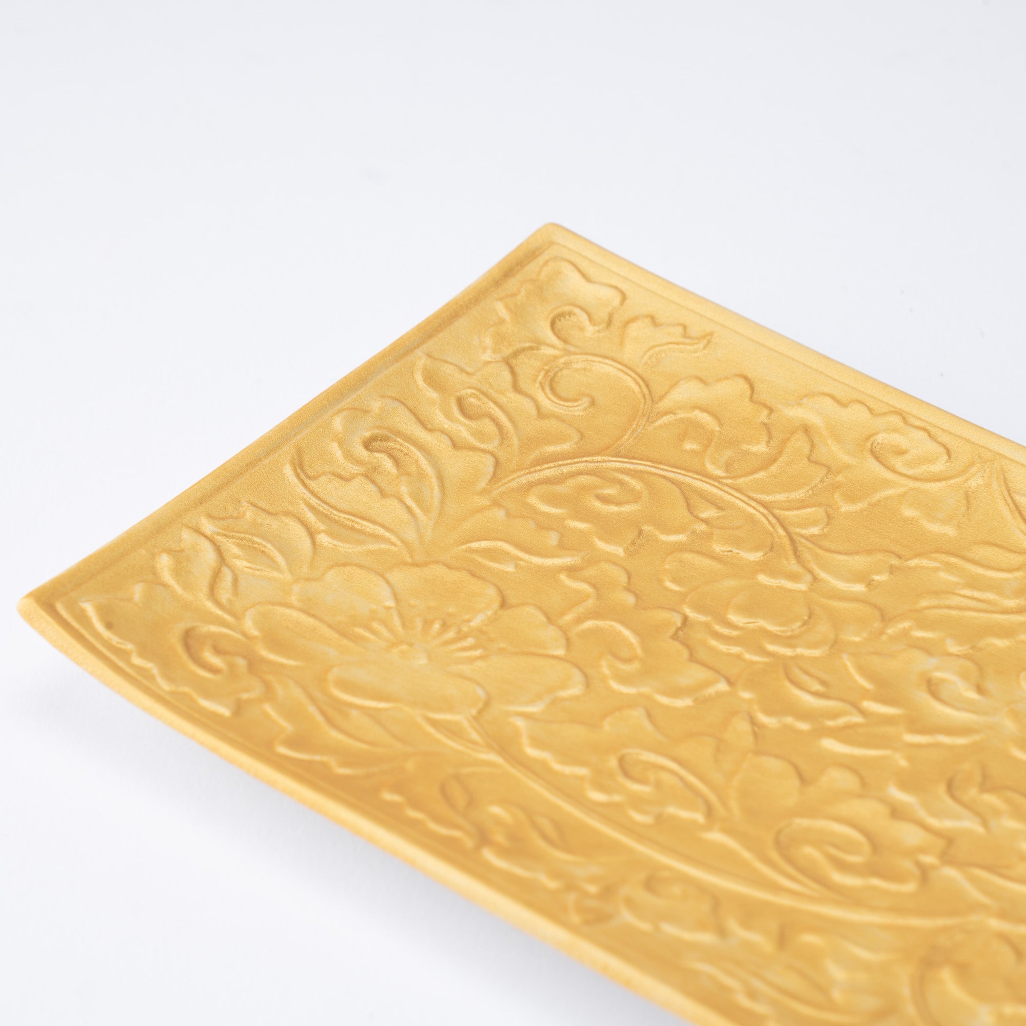 Rectangle Gold Sarasa Pattern Plate