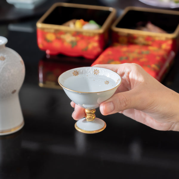 Kinzan Kiln Shugu Gold Flowers and Arabesque Sakazuki High Stand Sake Cup