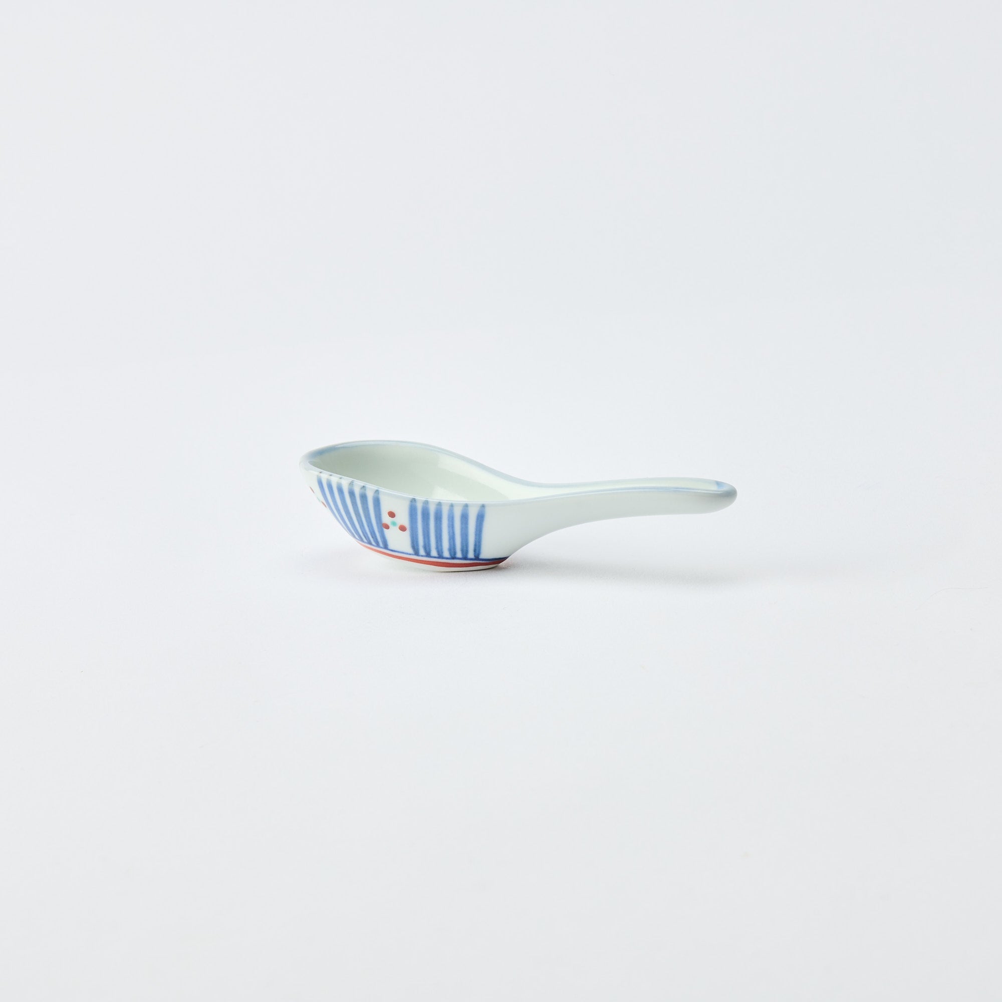 Traditional Patterned Ramen Spoon with Spoon Rest