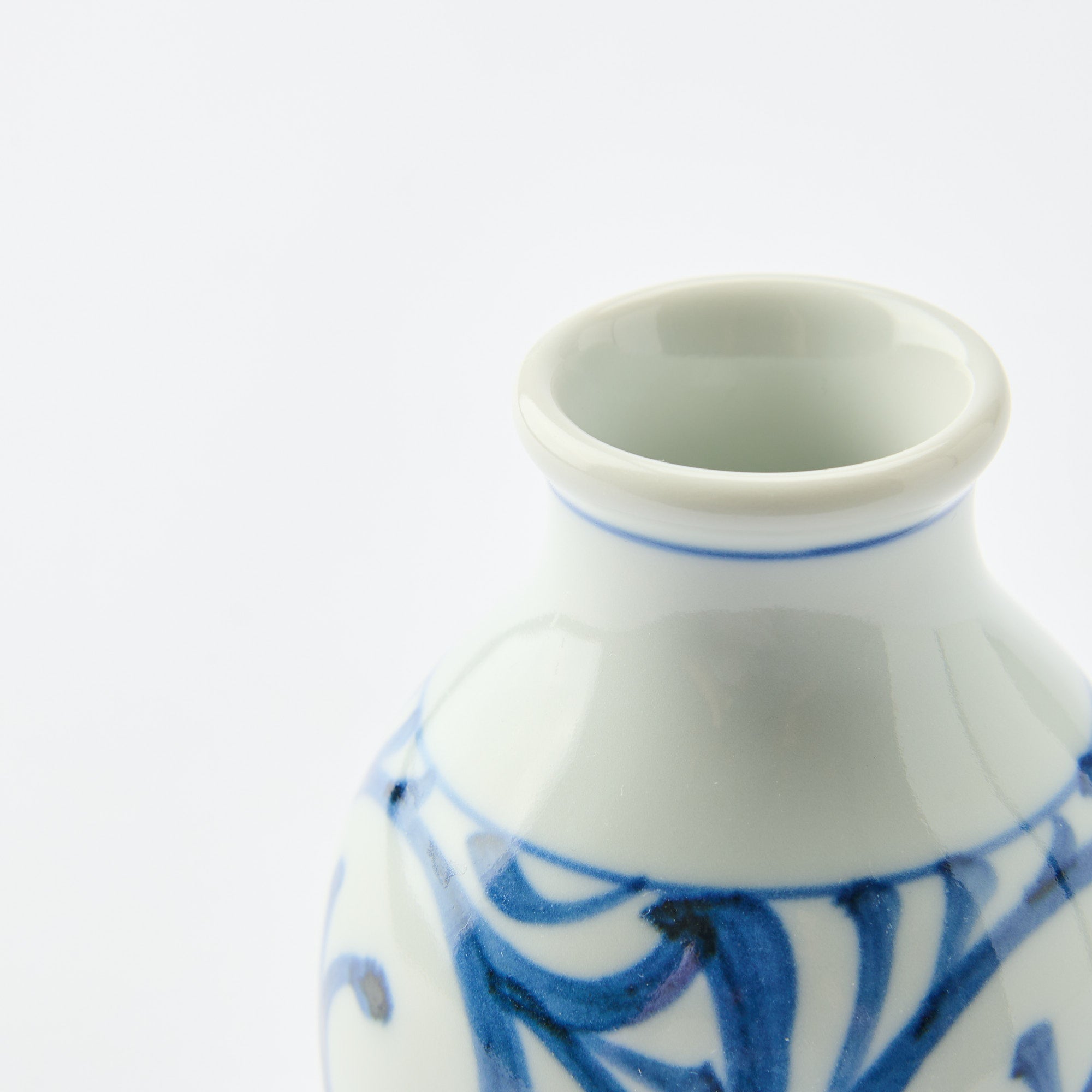 Traditional Patterned Sauce Bottle 5.1 fl oz